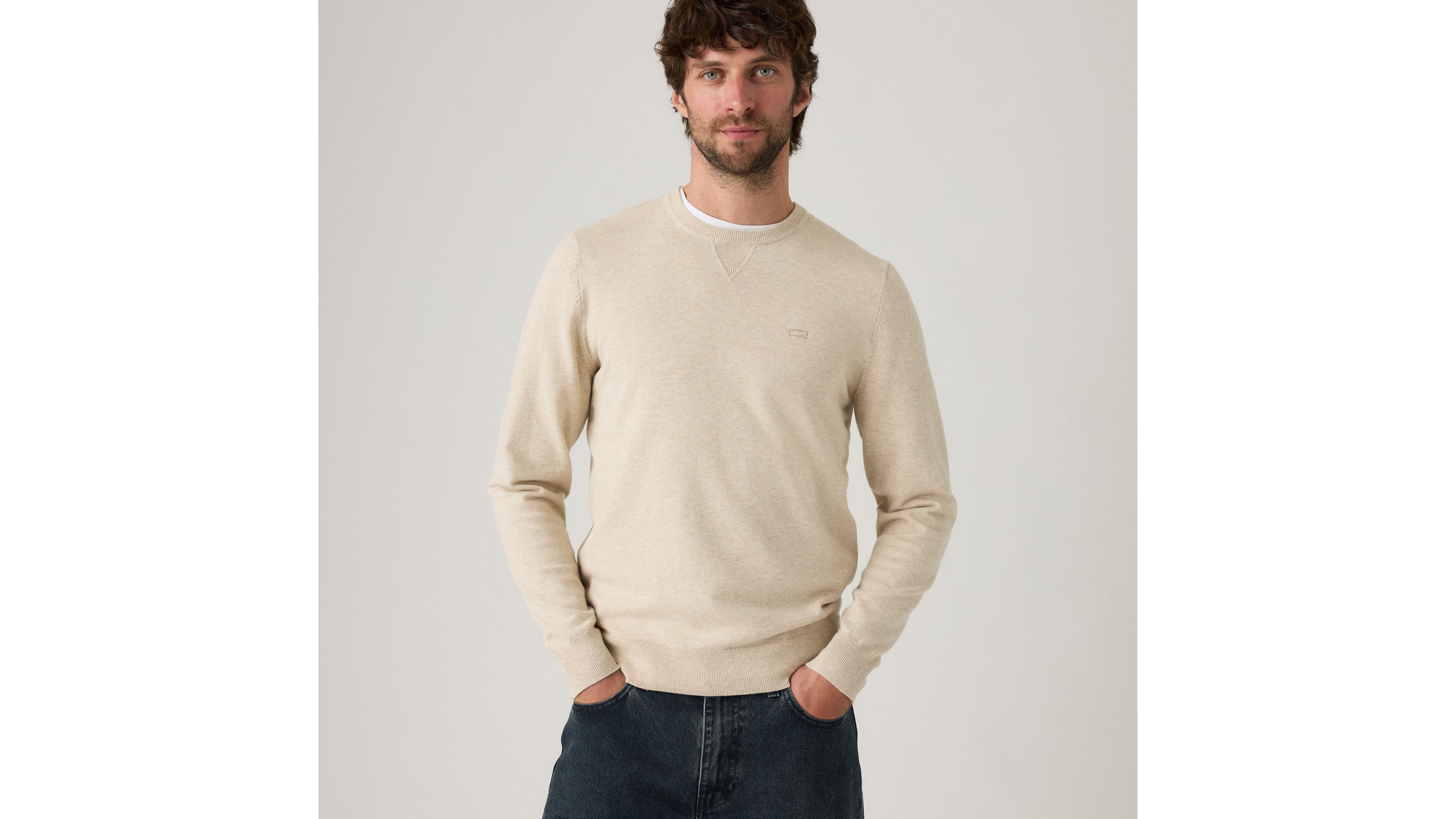 Lightweight Housemark Sweater 1