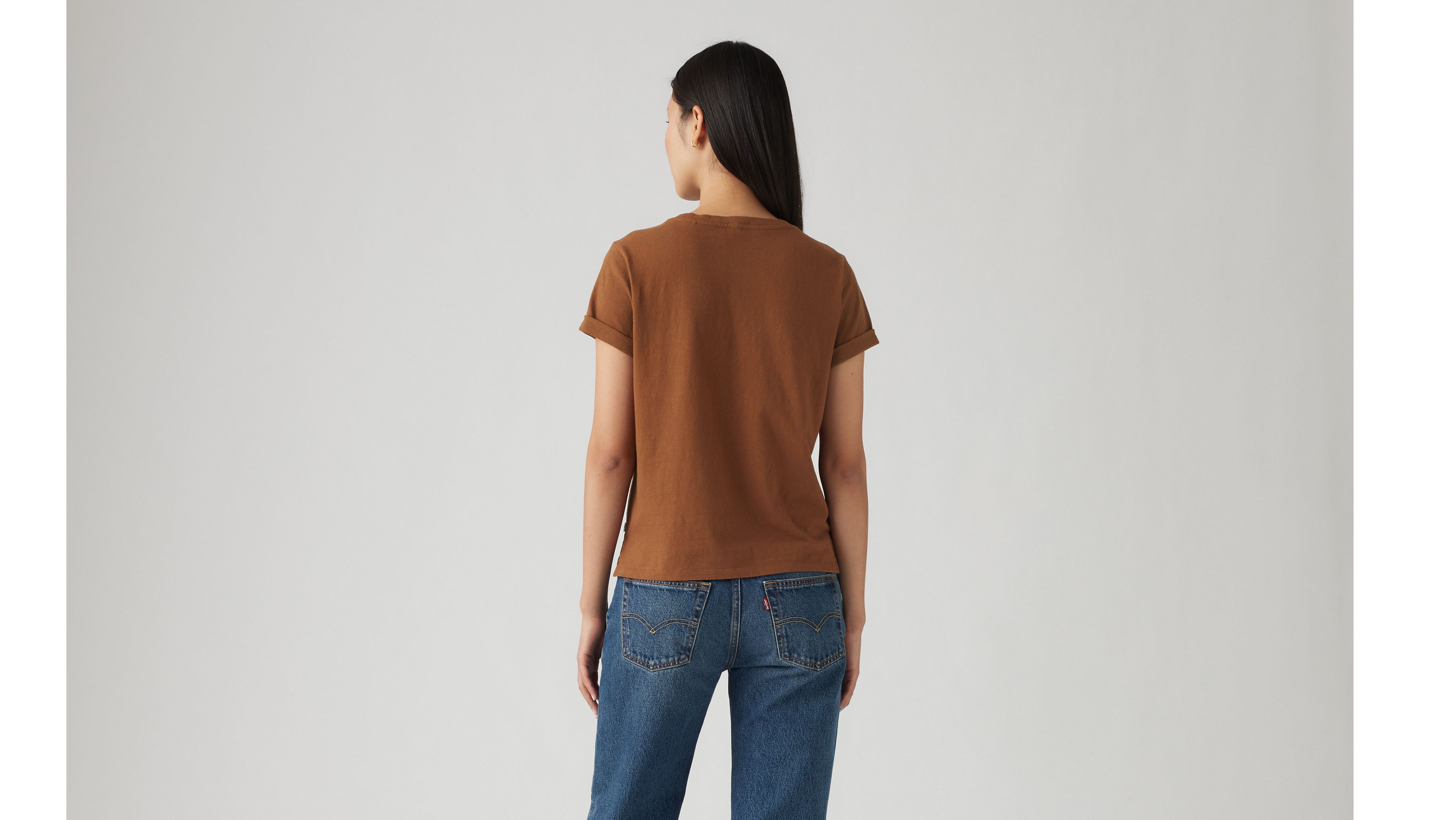 Levi's Graphic Margot T-shirt In Cross Stich Pocket