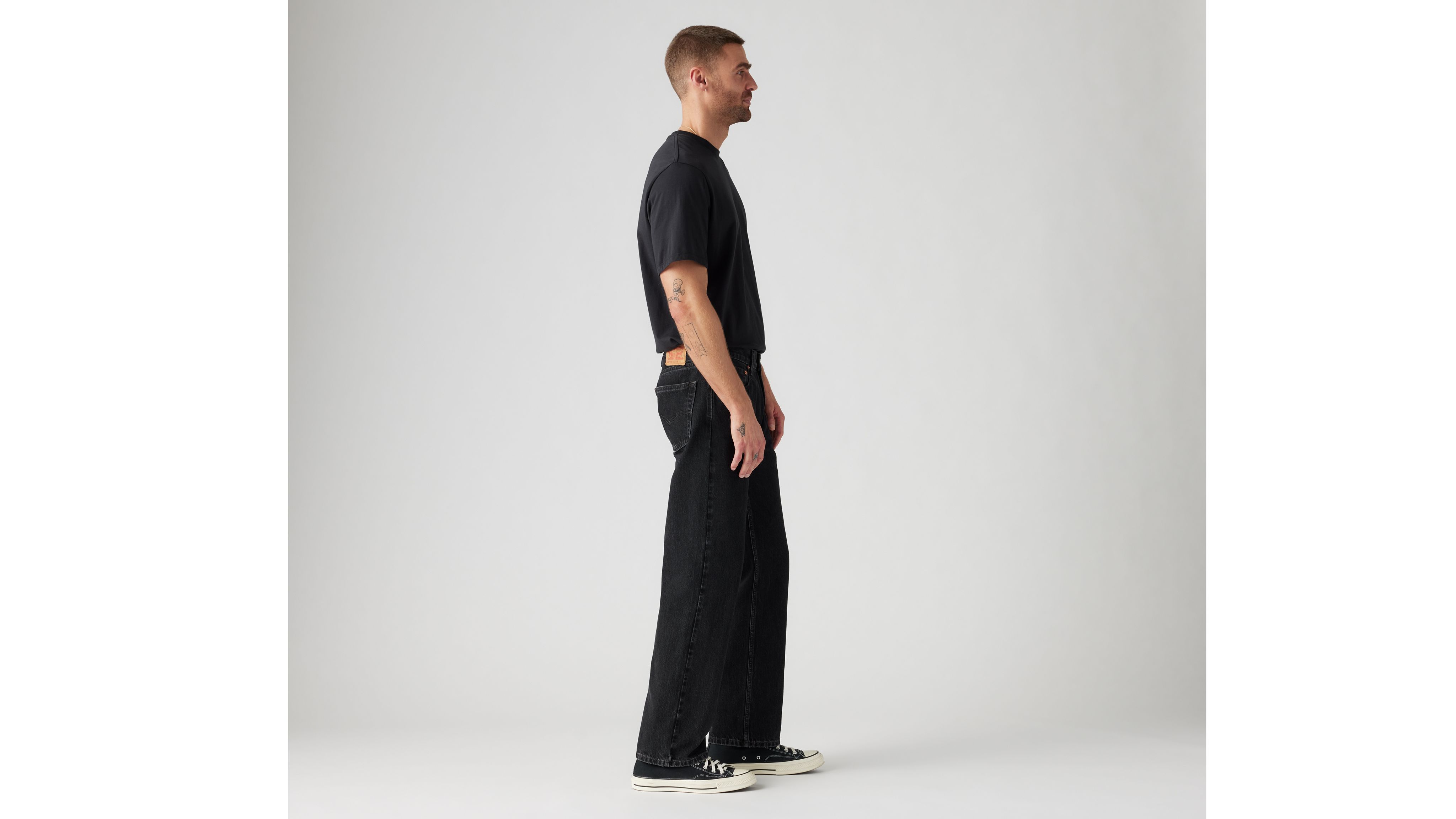 555™ Relaxed Straight Jeans 2