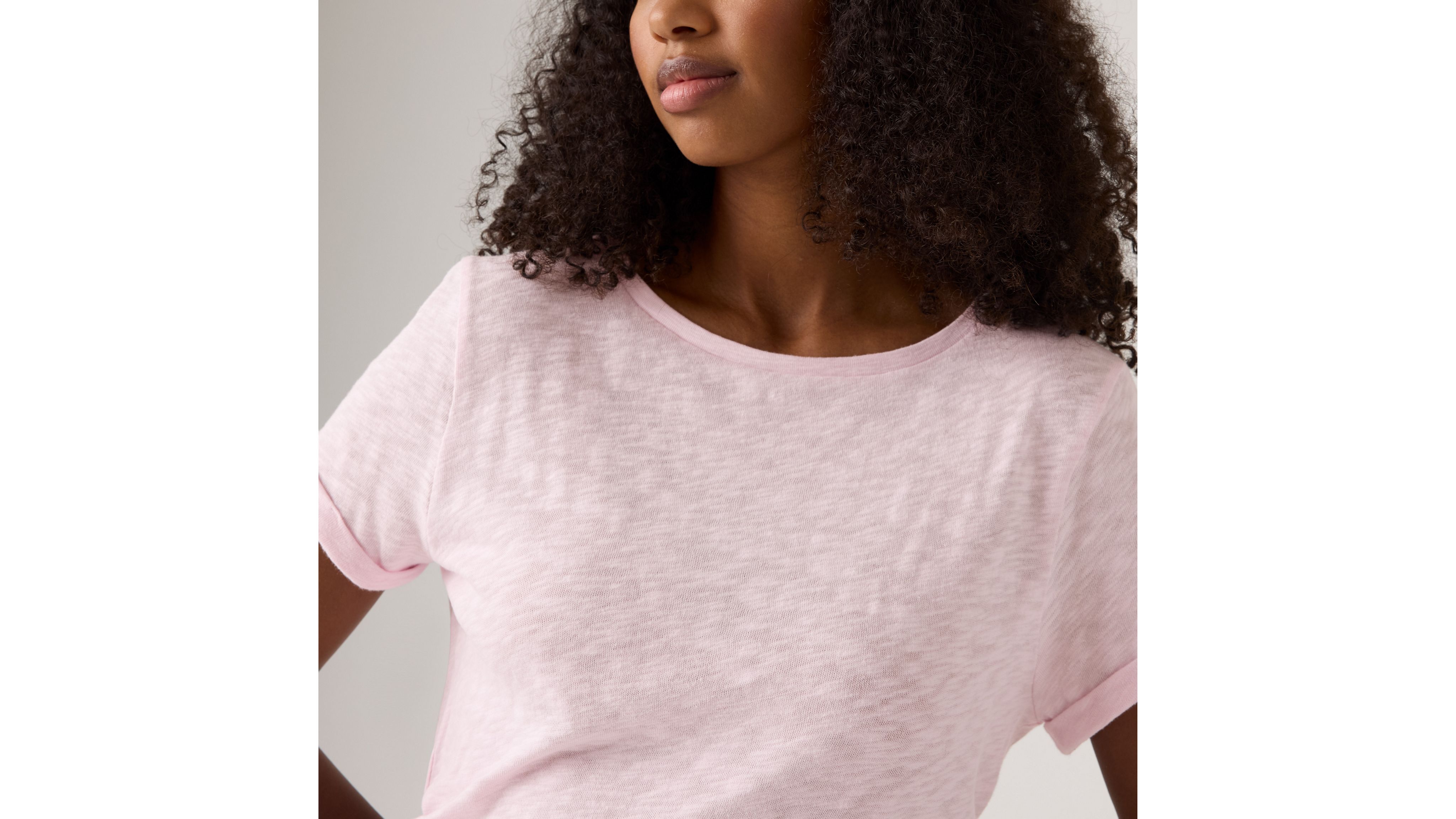 Levi's Margot Short Sleeve T-shirt In Light Lilac