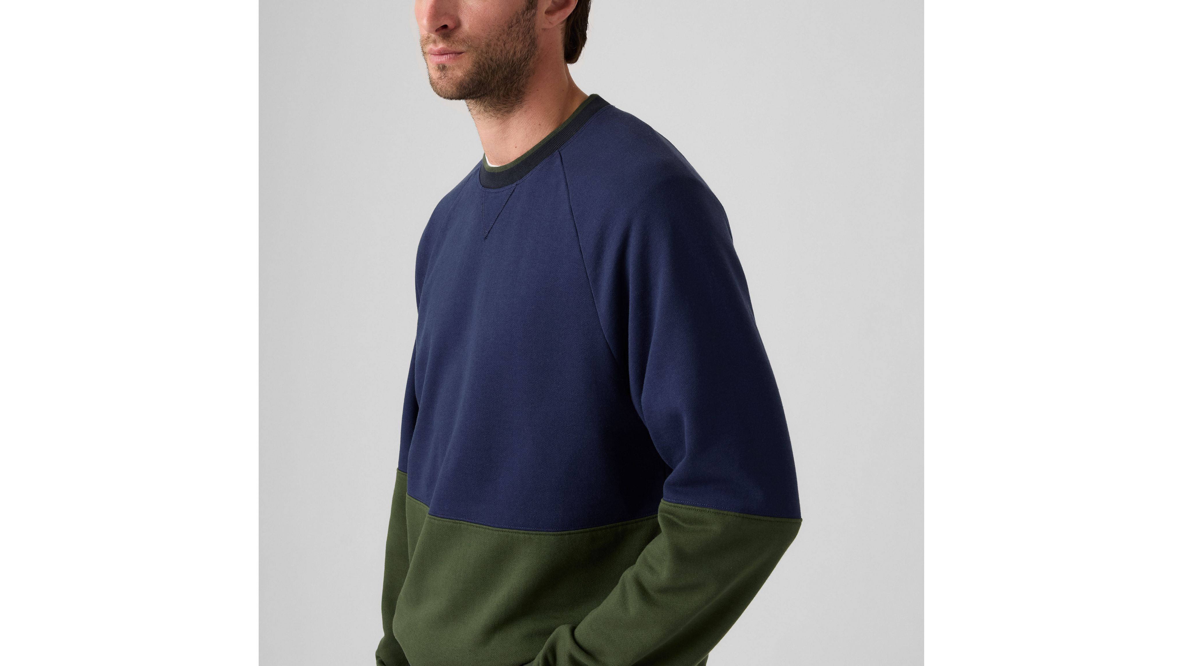 Levi's Red Tab Crewneck Sweatshirt In Blue