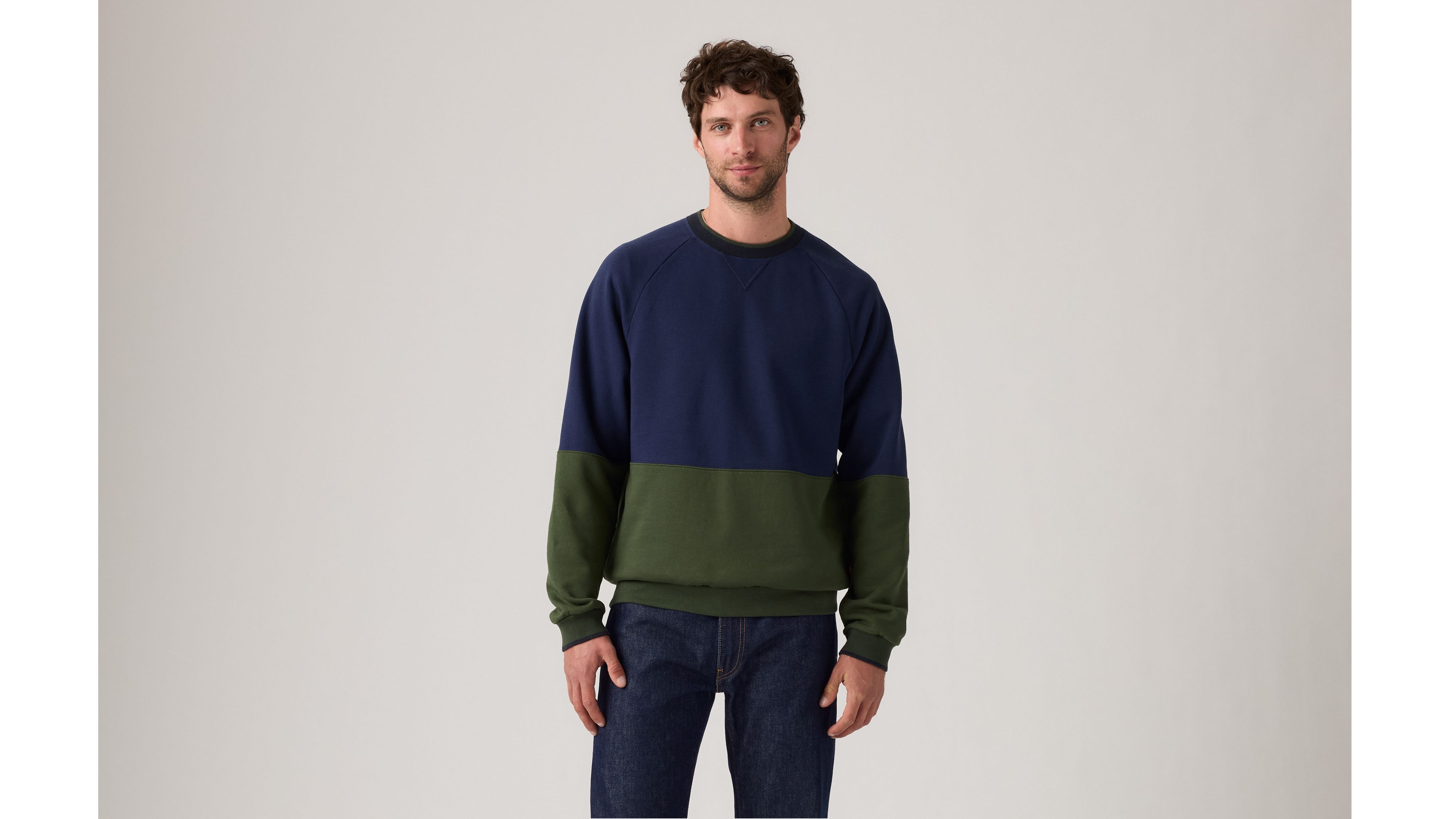 Levi's Red Tab Crewneck Sweatshirt In Blue
