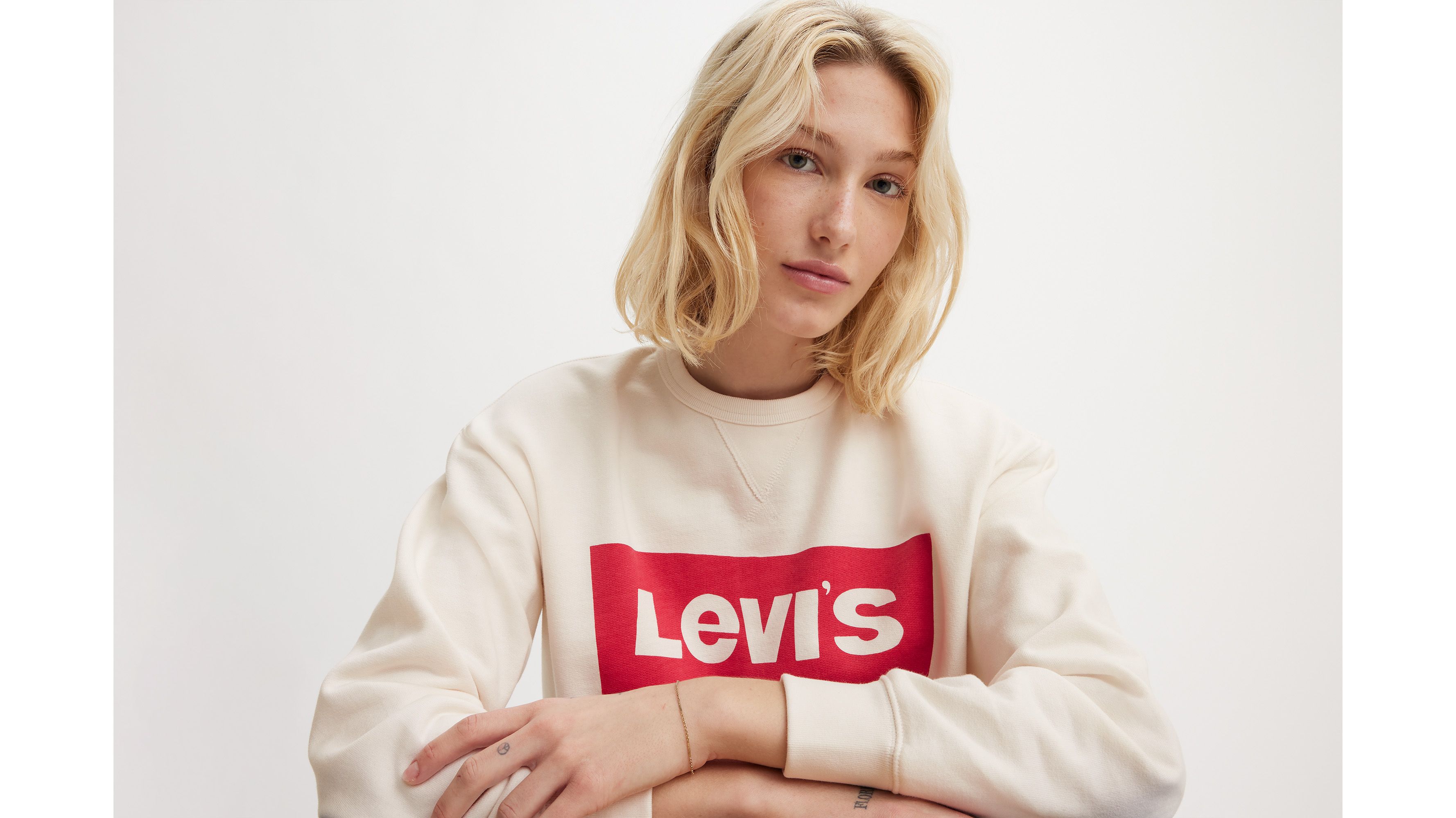 Levis florence deals crew sweatshirt