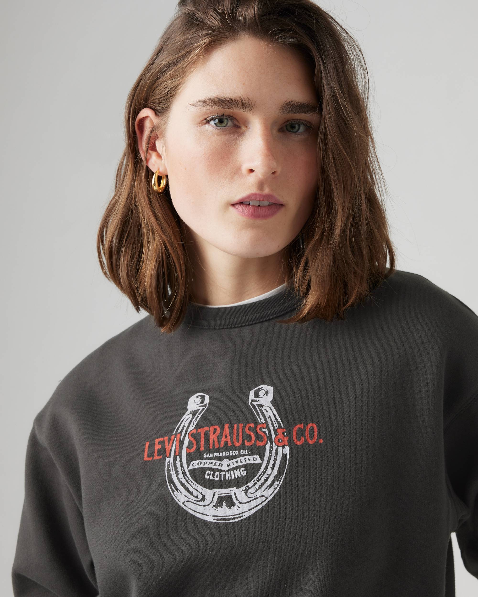 Graphic Heritage Crewneck Sweatshirt - Black | Levi's® US Graphic Heritage Crewneck Sweatshirt - Black | Levi's® US