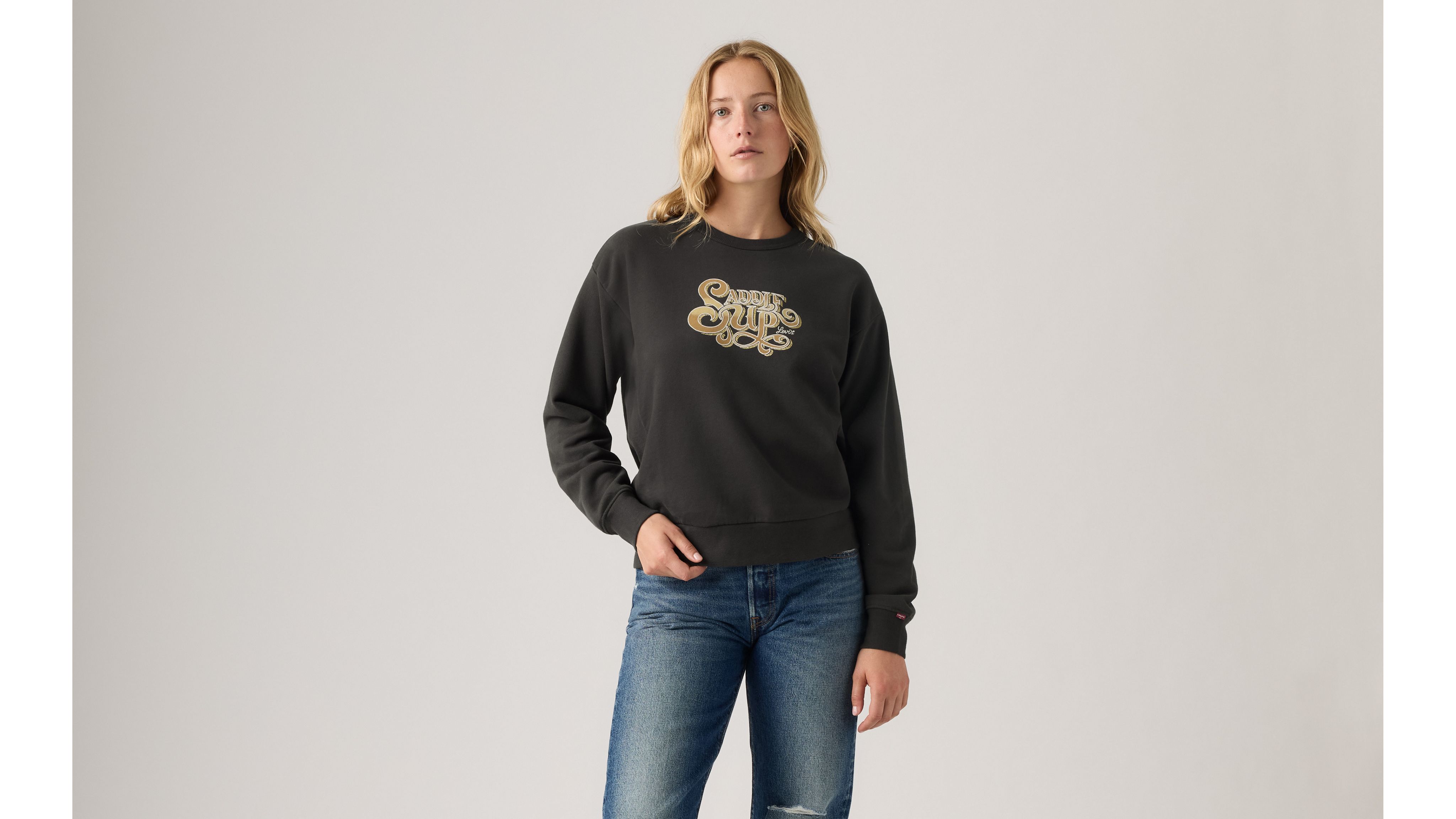 Levi's Graphic Heritage Crew Sweatshirt In Black