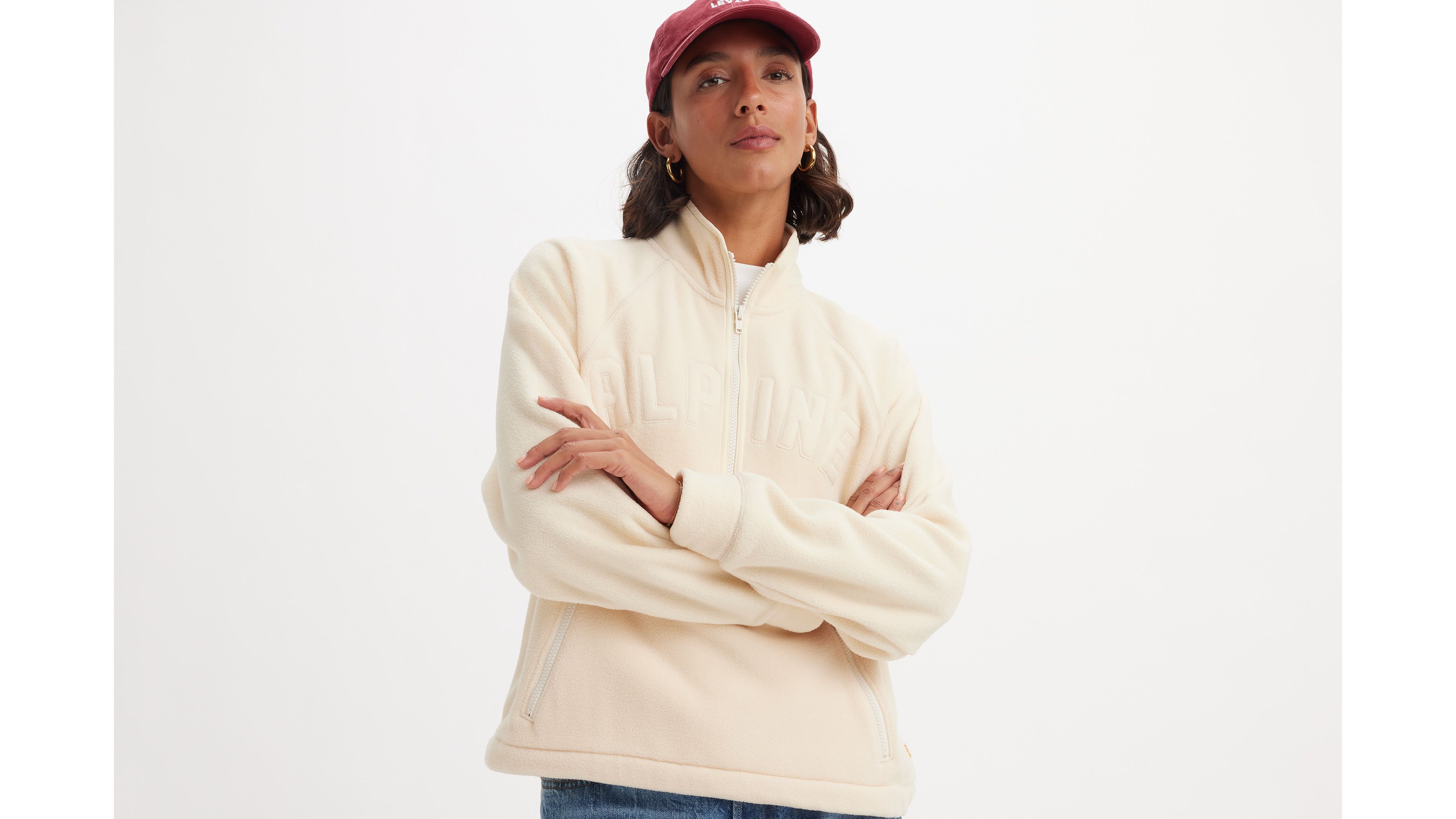 Gold Tab™ Summit 1/4 Zip Sweatshirt - White | Levi's® CA