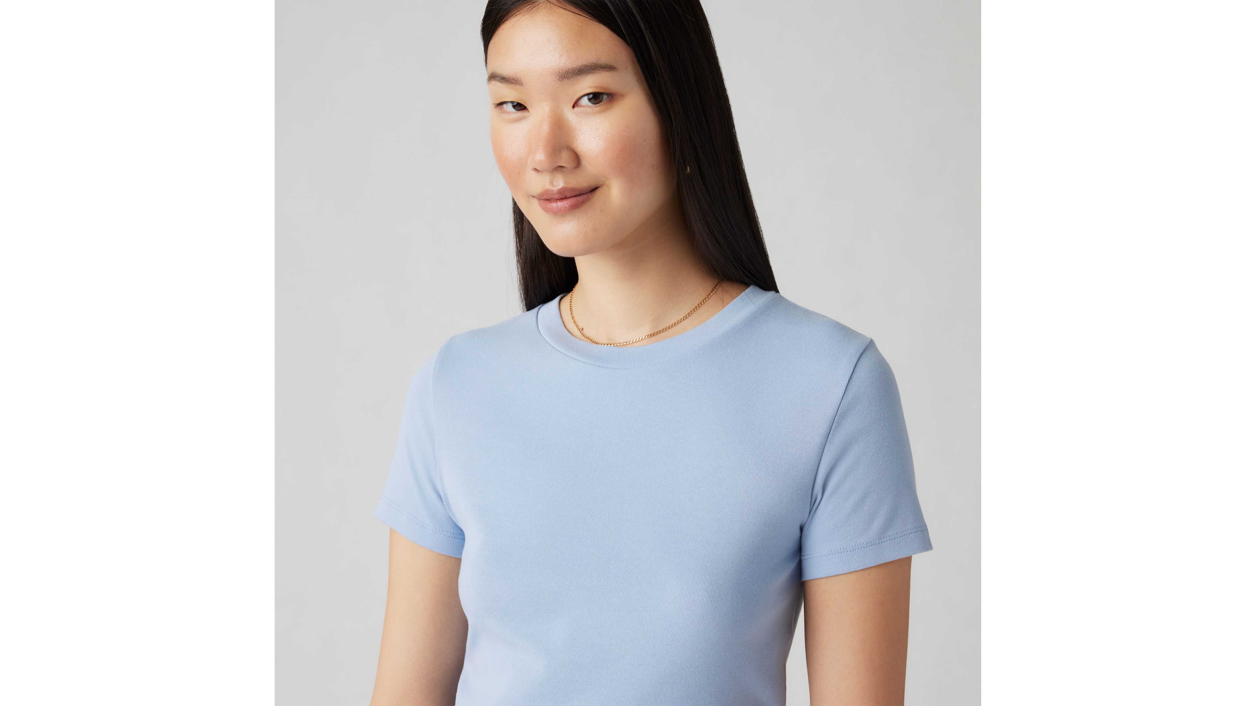 Essential Sporty T-Shirt 4