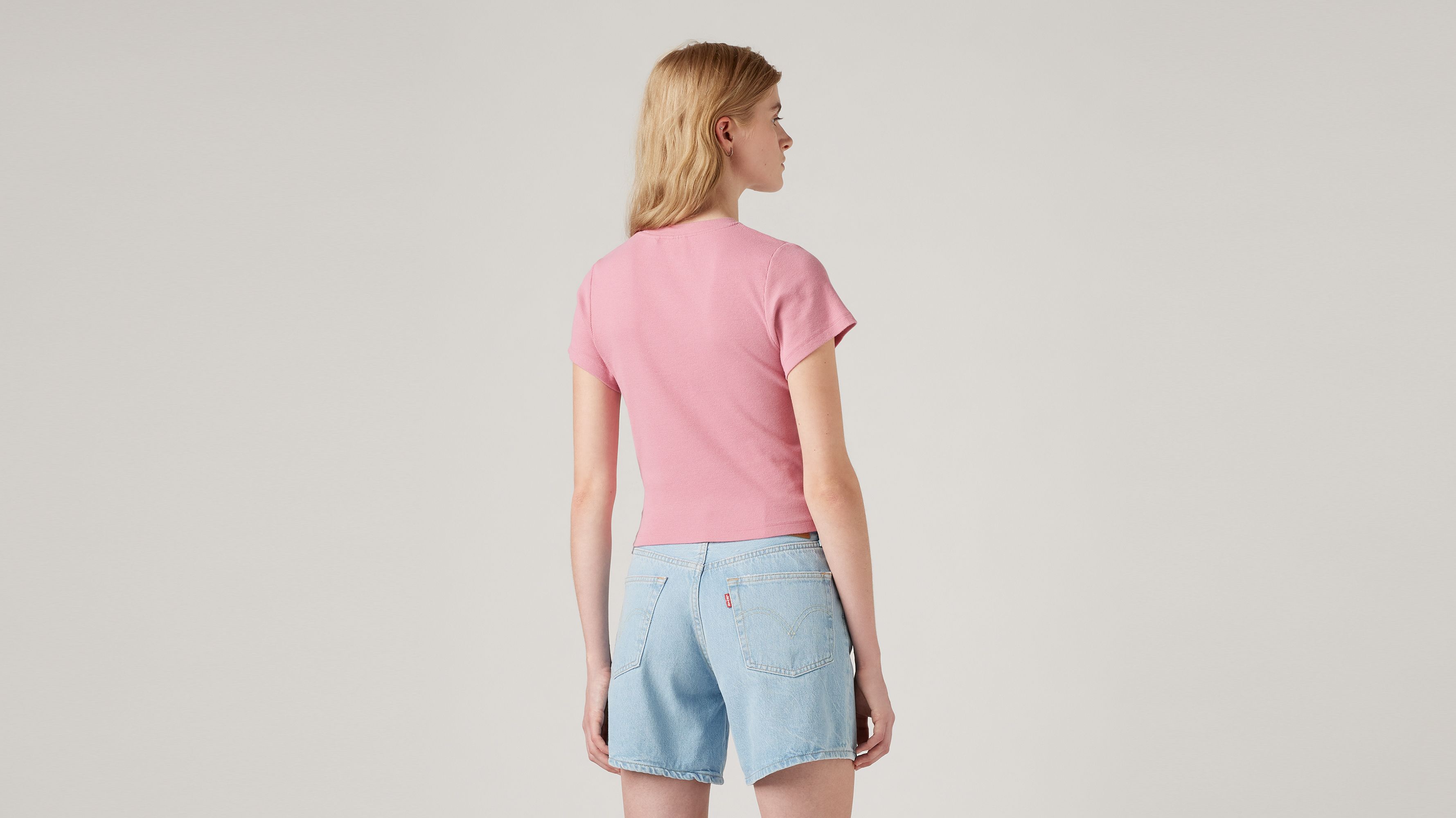 Essential Sporty Tee 2