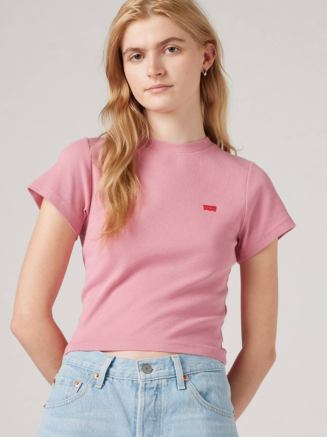Essential Sporty Tee 1