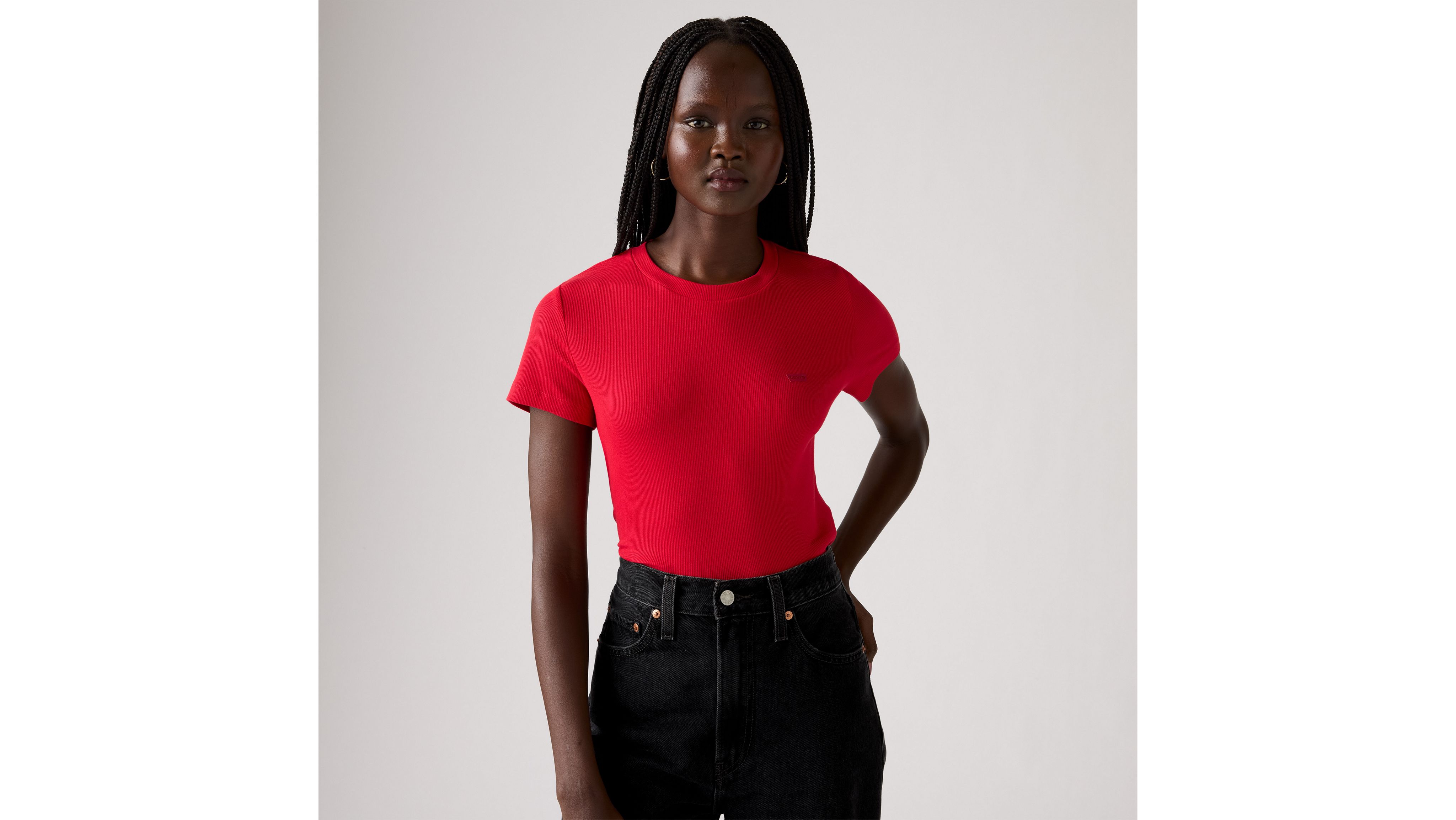 Essential Sporty Tee 1