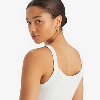 Essential Sporty Tank Top 4