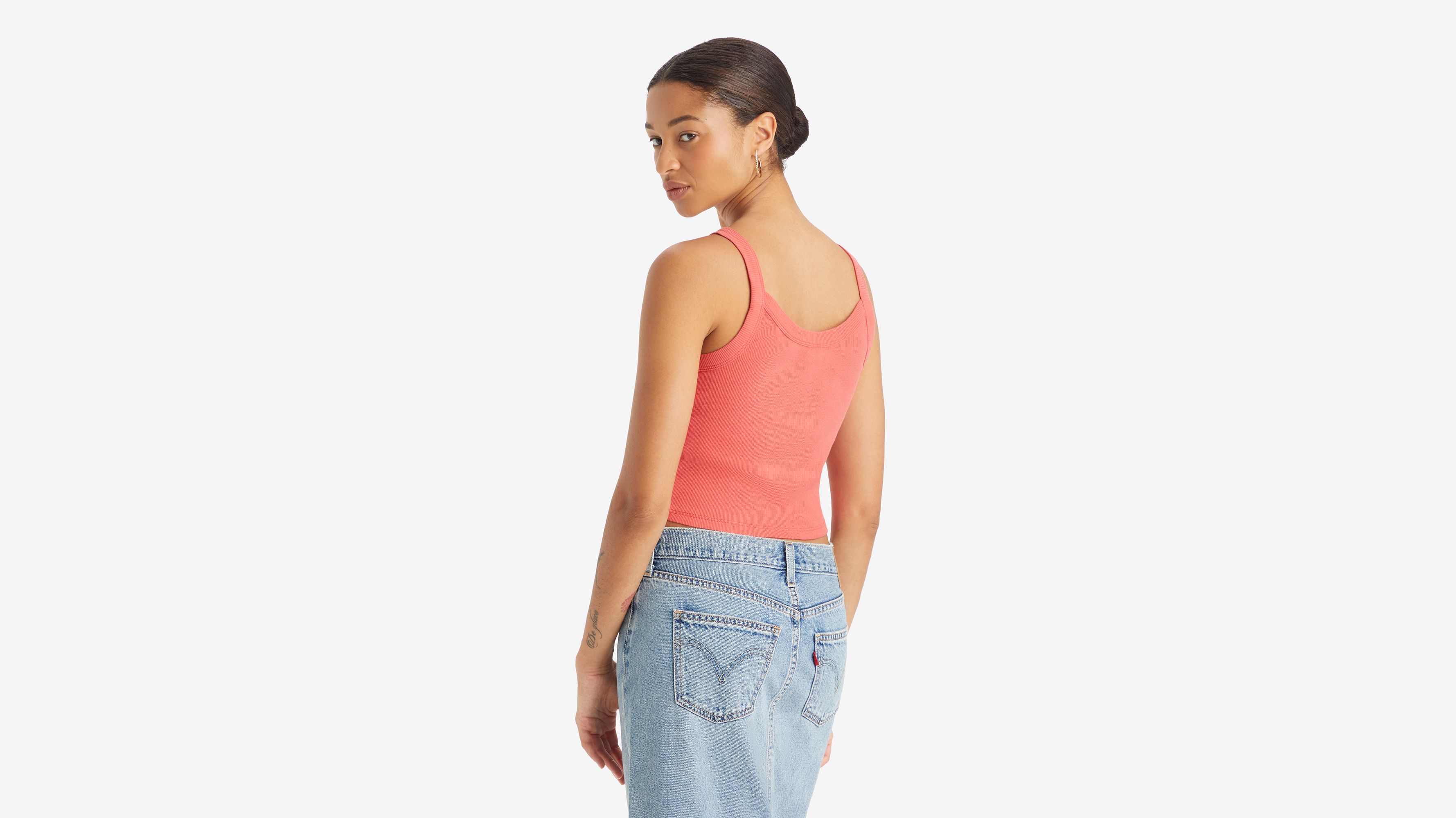 Essential Sporty Tank Top 3