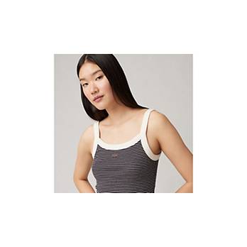 Essential Sporty Tank Top 4