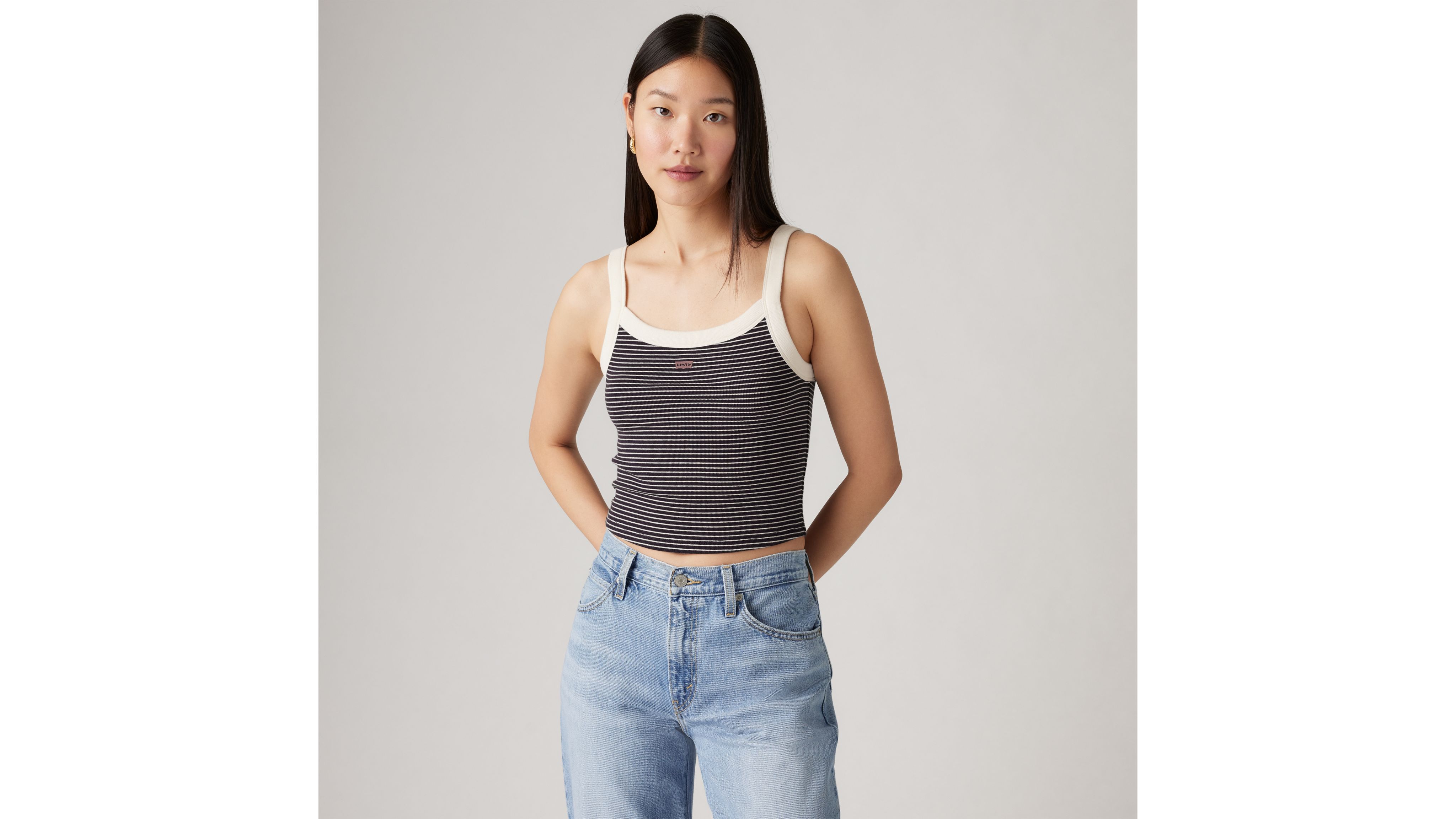 Essential Sporty Tank Top 1
