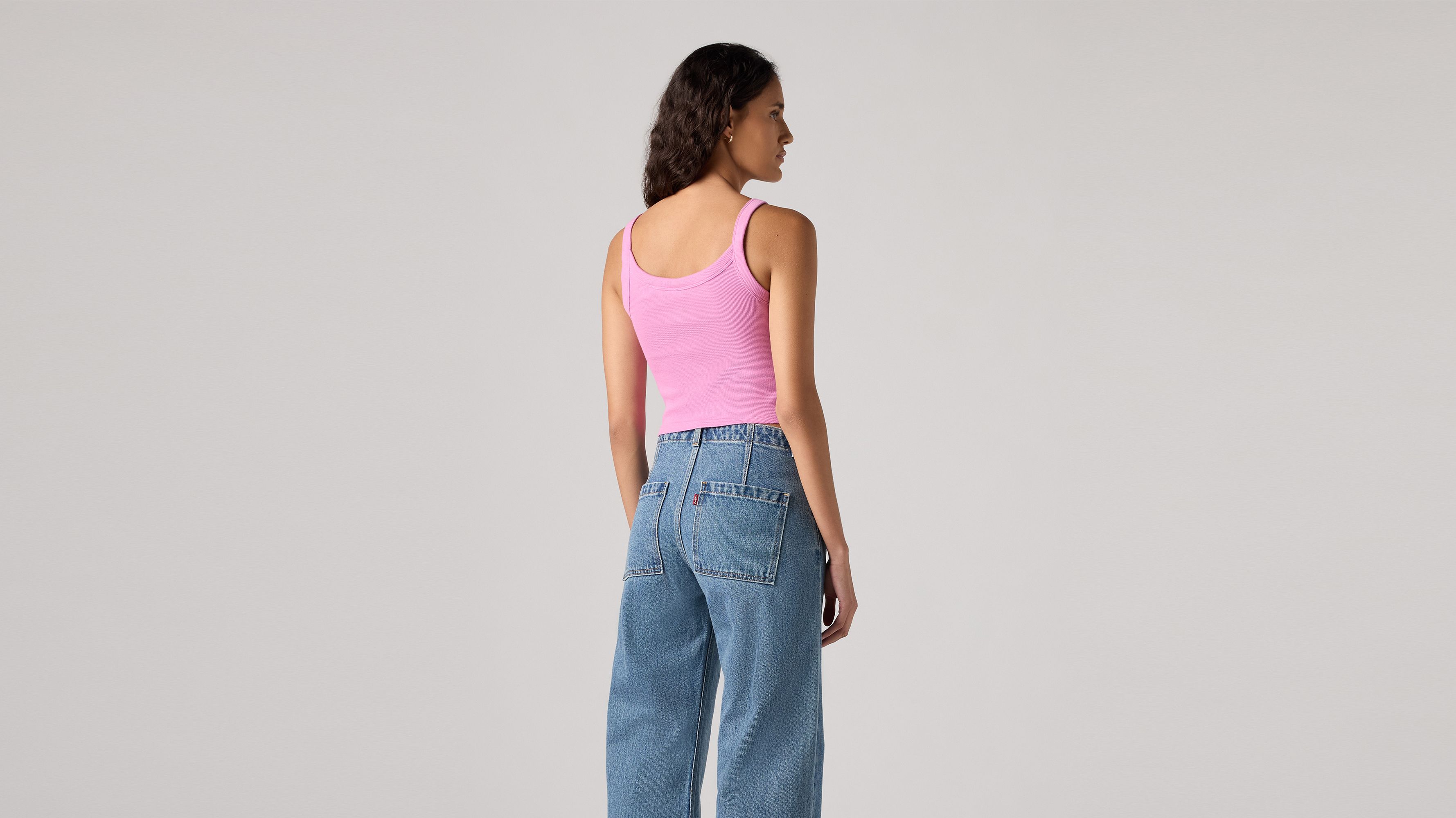 Essential Sporty Tank Top 2