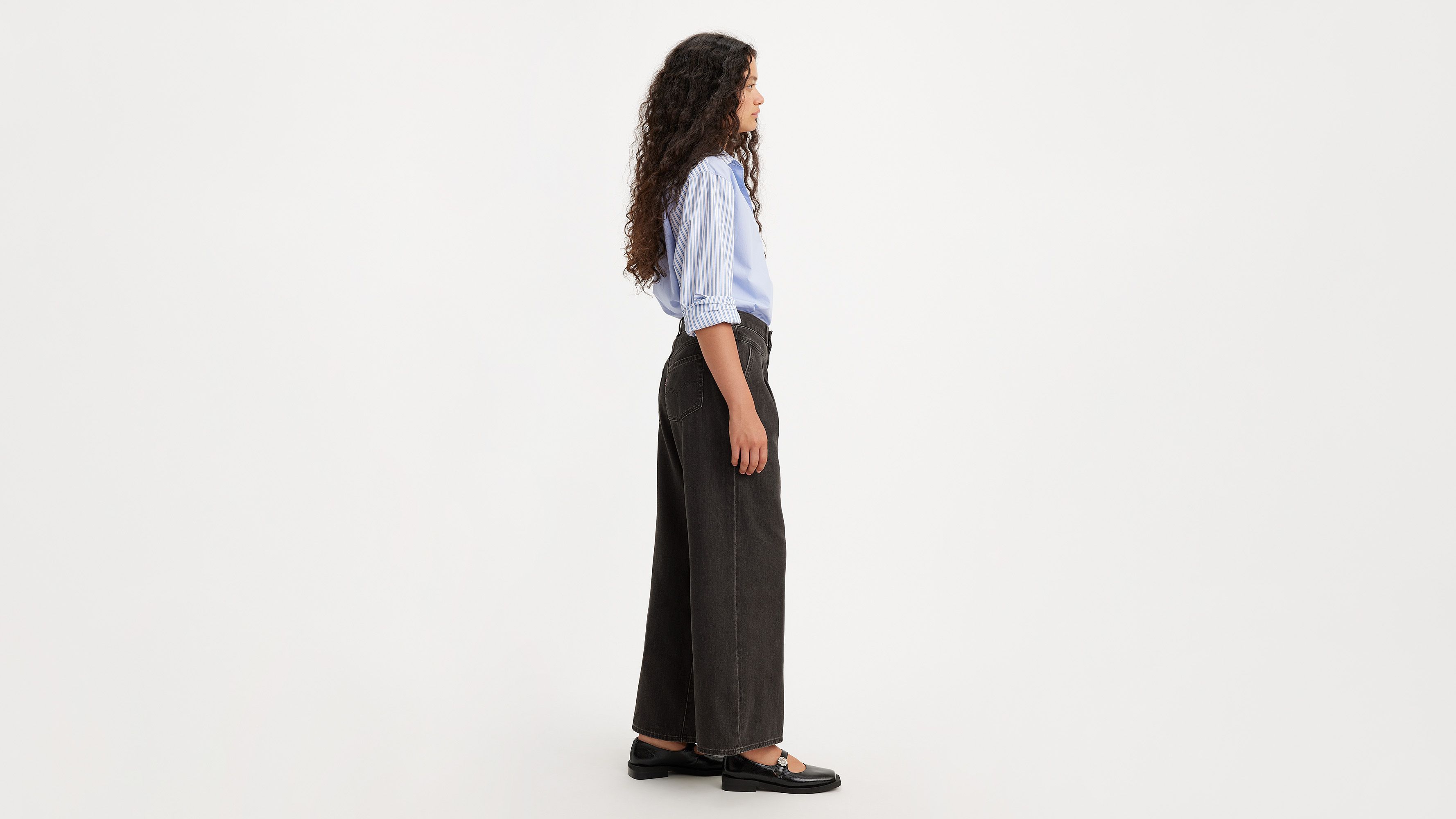 Lightweight Baggy Jeans 4