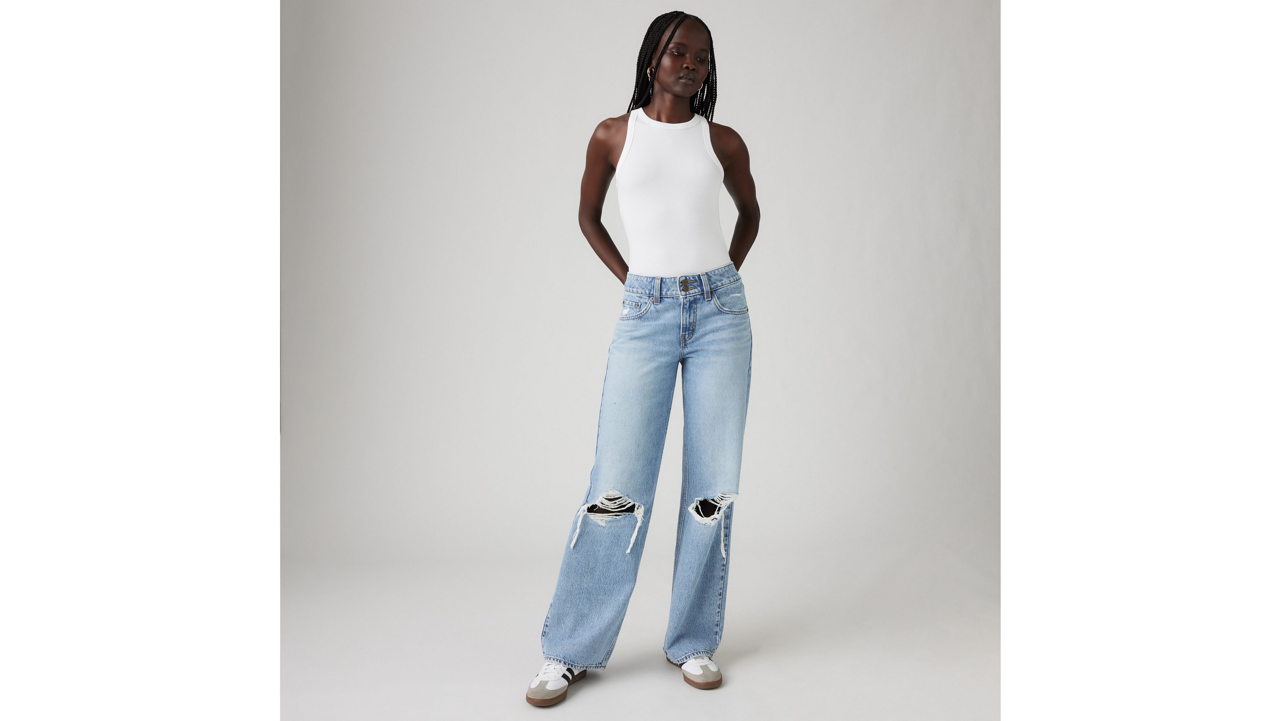 Superlow Loose Jeans 1