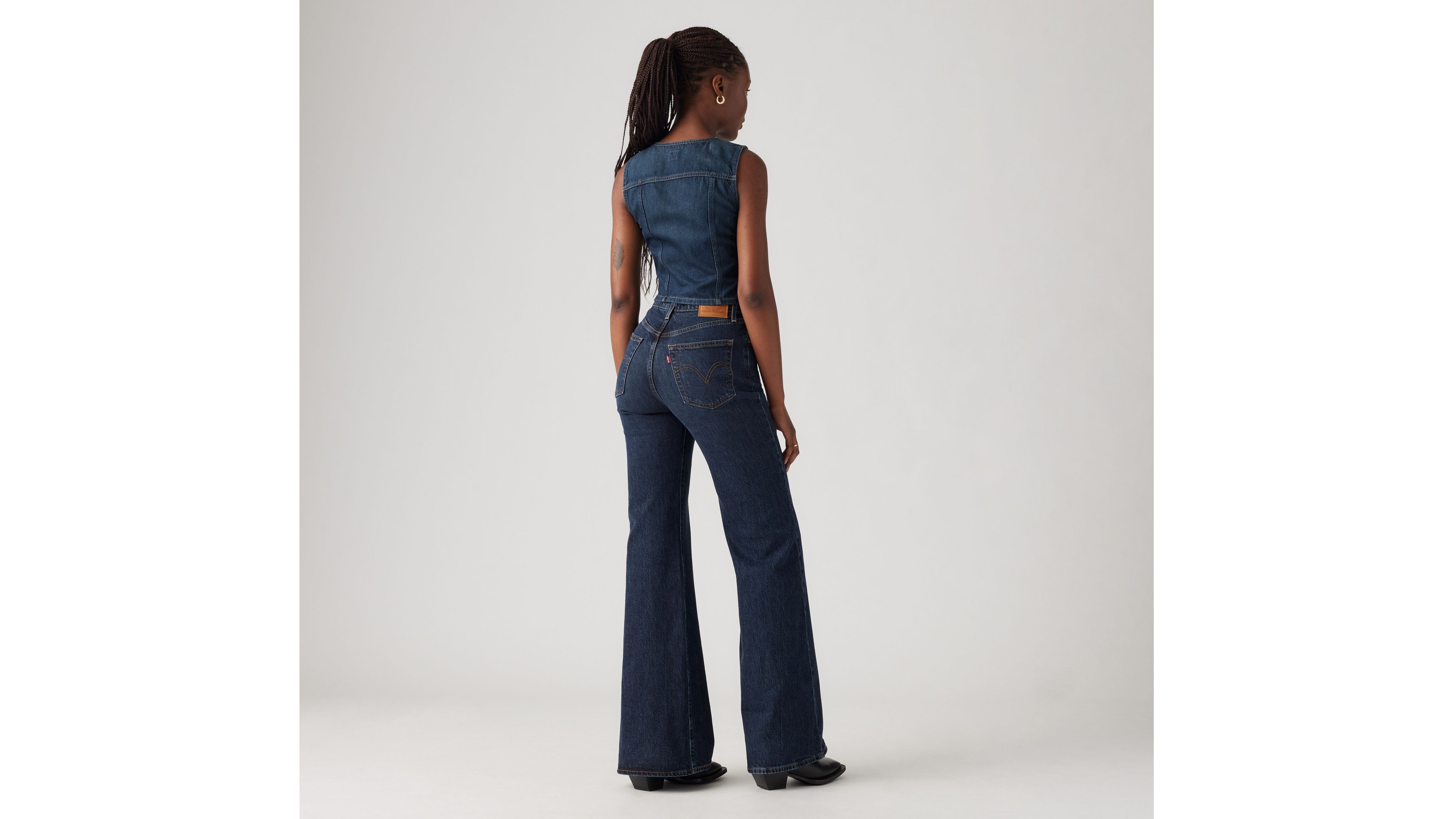 Jeans Ribcage Bell 3