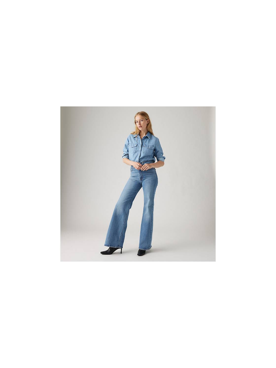 Levi's® Curvy Flare Jeans