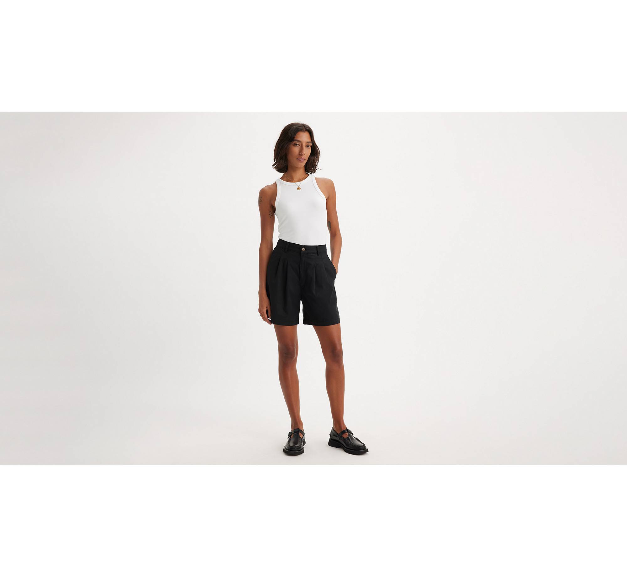 Pleated Women's Trouser Shorts - Black | Levi's® US
