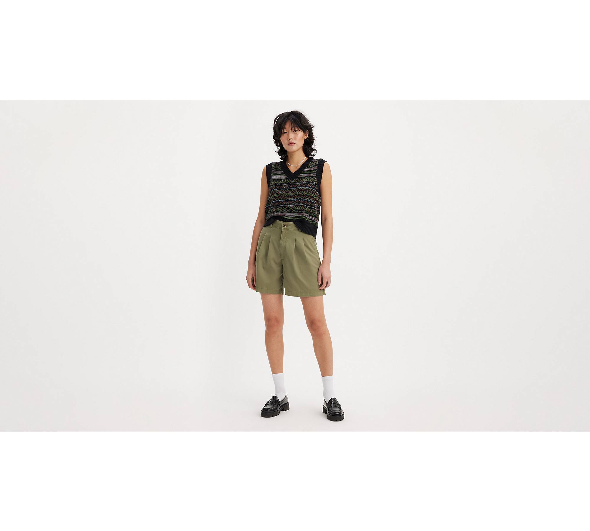 Pleated Women's Trouser Shorts - Green | Levi's® US