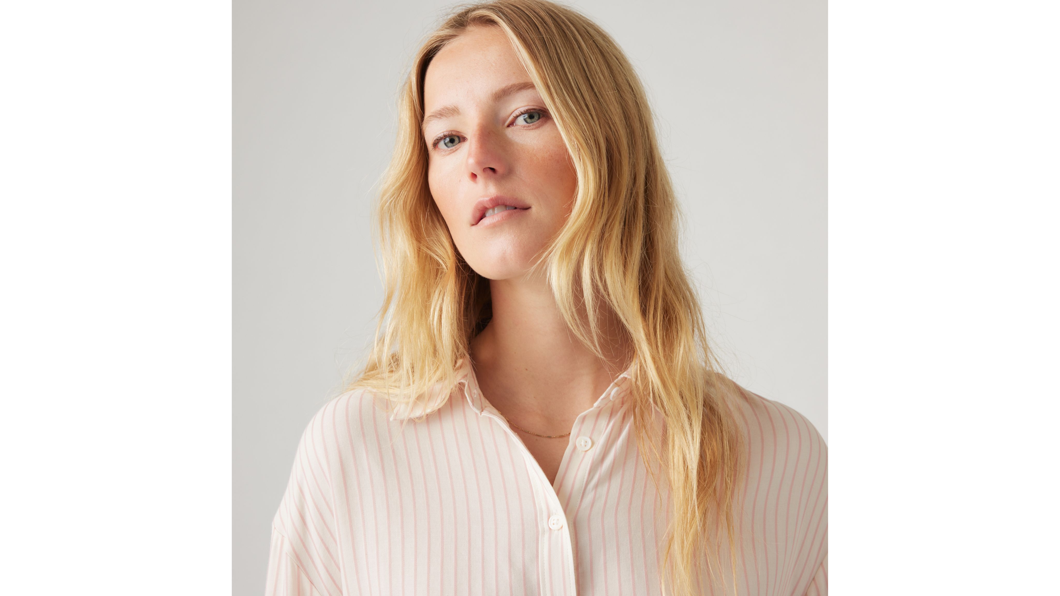 Shop Levi's Odessa Long Sleeve Shirt In Pale Mauve