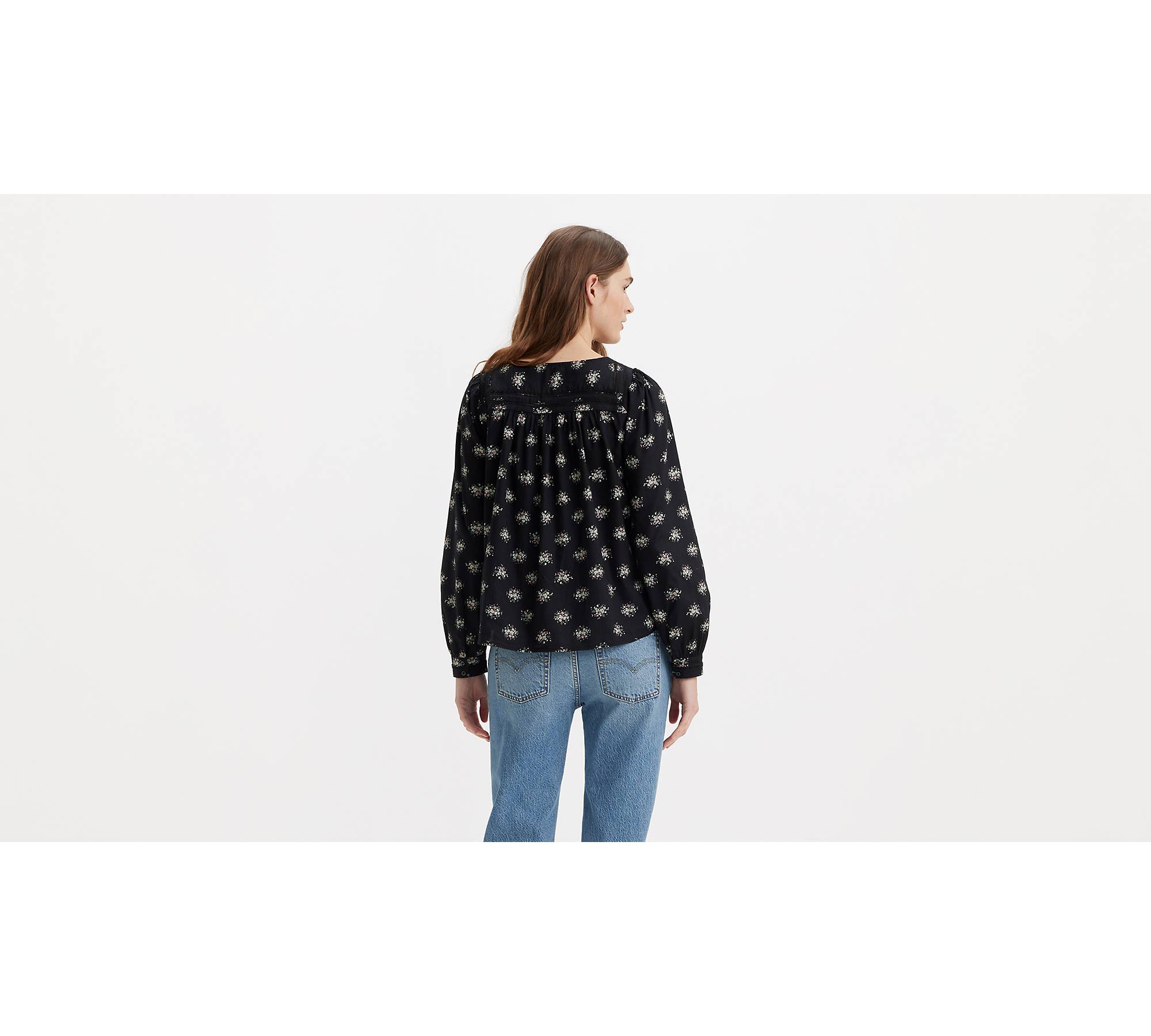 Levi's Floral Blouse Is 63% Off at Walmart in 2 Colors