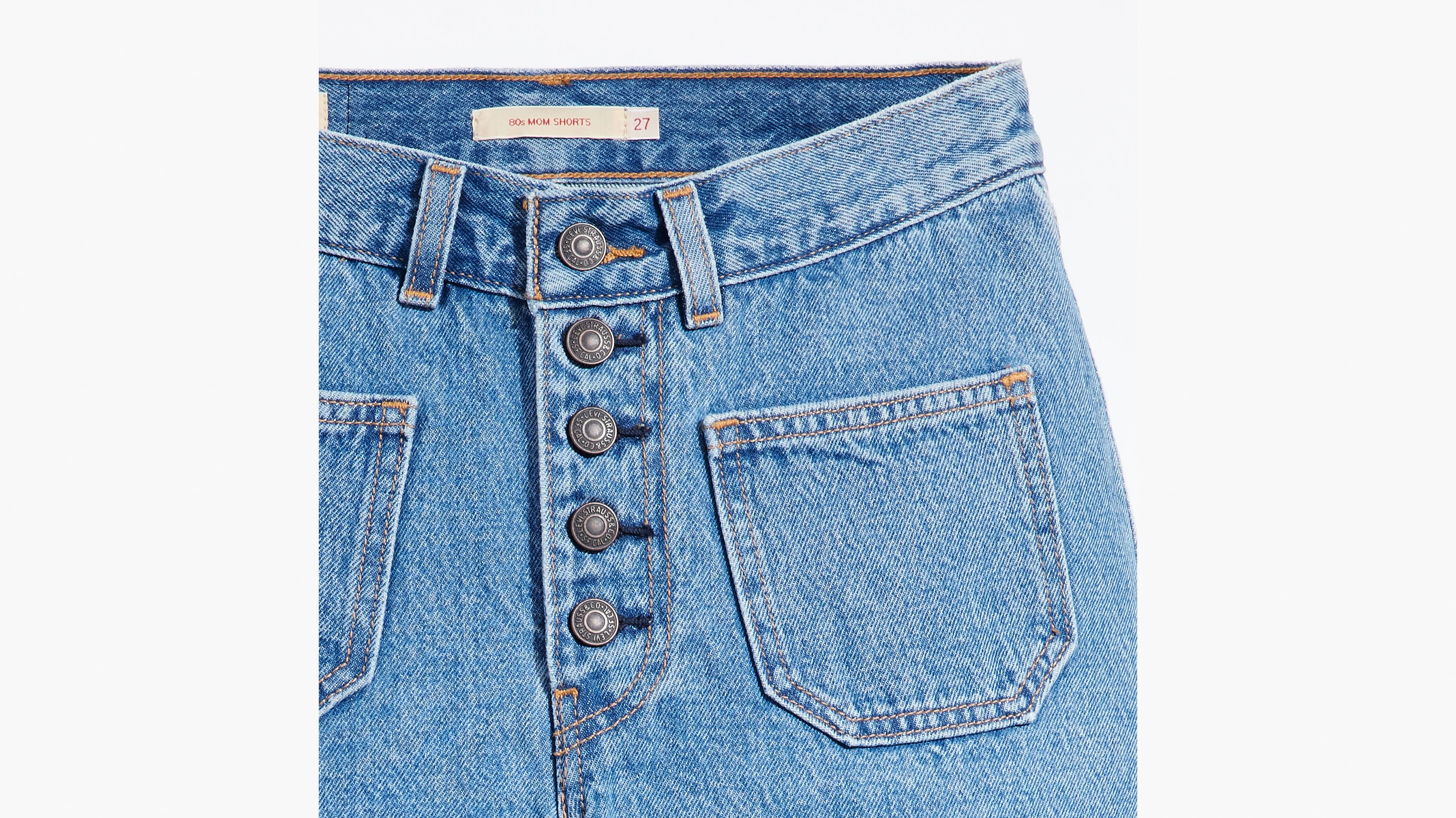 80s Mom Patch Pocket Women's Shorts - Medium Wash | Levi's® US 80s Mom Patch Pocket Women's Shorts - Medium Wash | Levi's® US