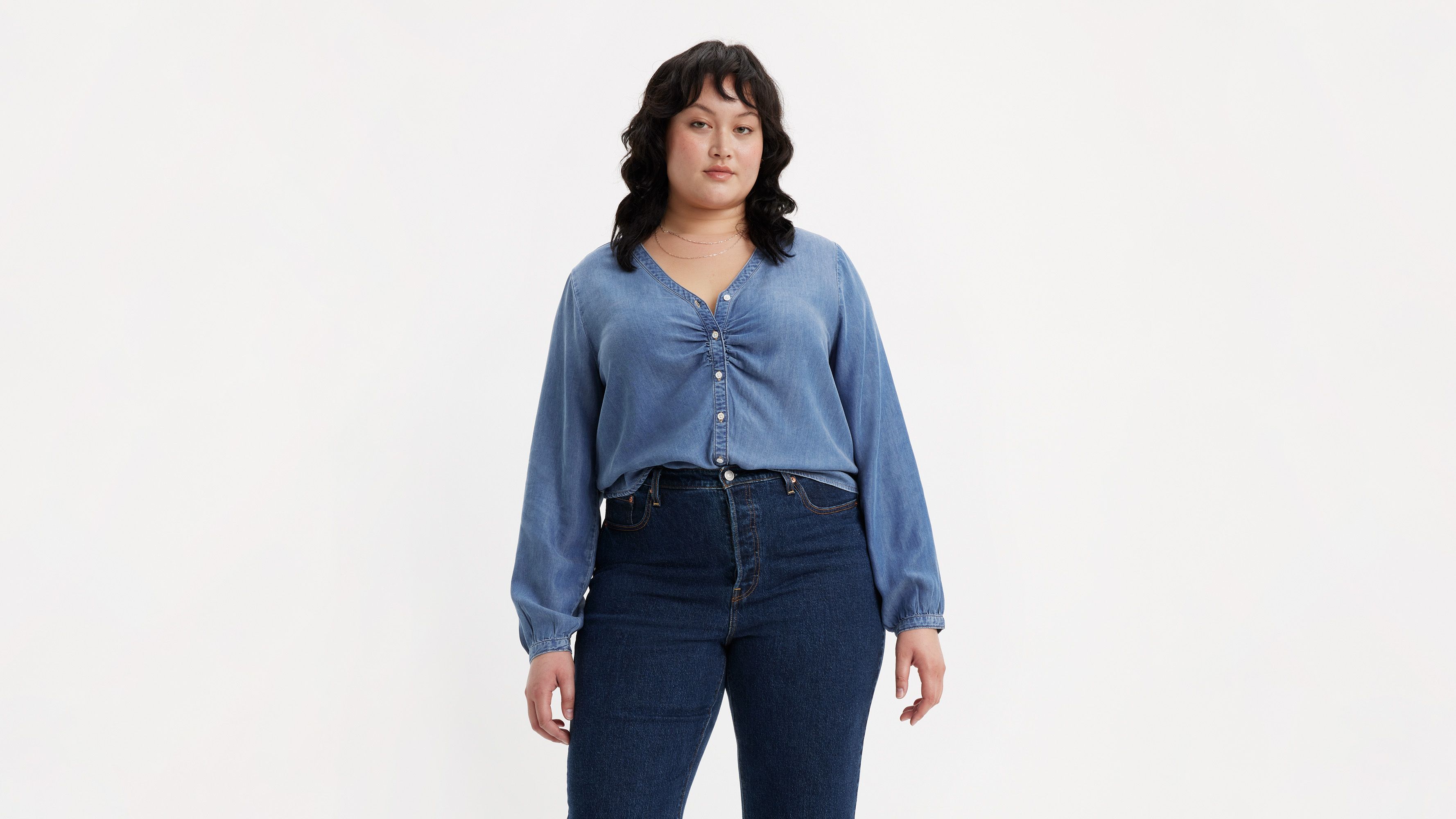 Levi's Trendy Plus Zenda Ruched Button-Front Blouse