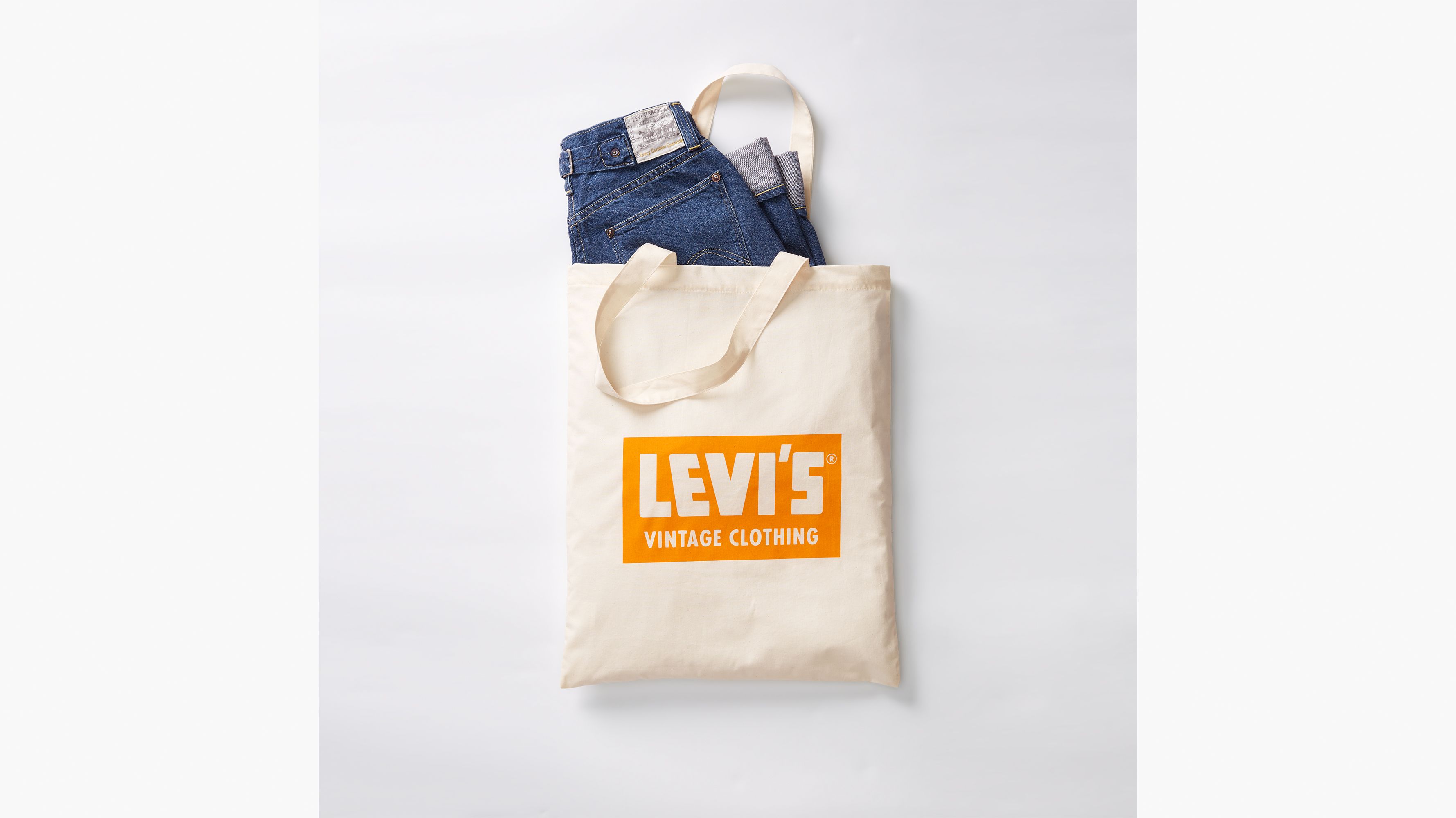 Levi's® Vintage Clothing 401™ Jeans