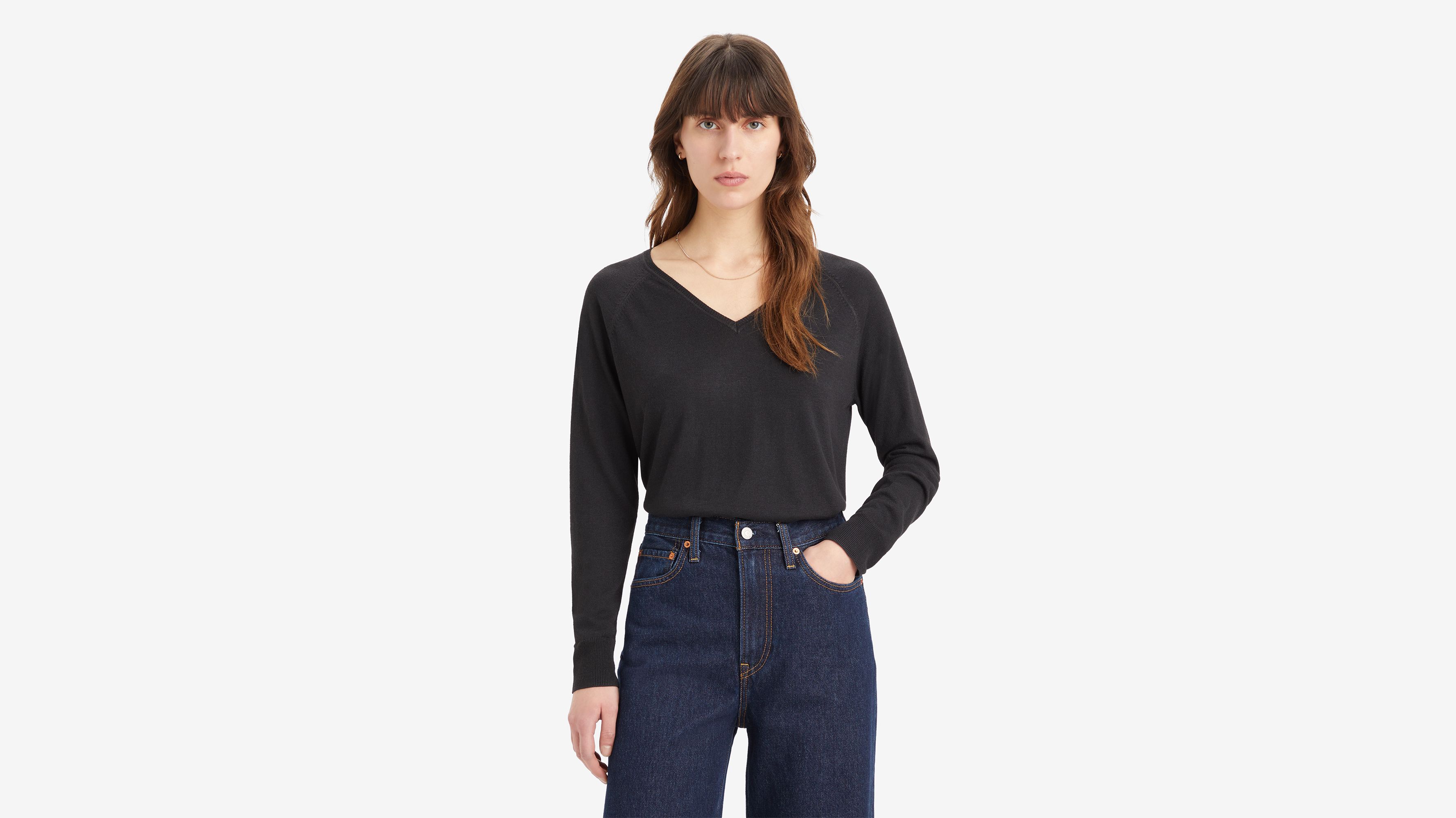 Petal V-neck Sweater - Black | Levi's® US