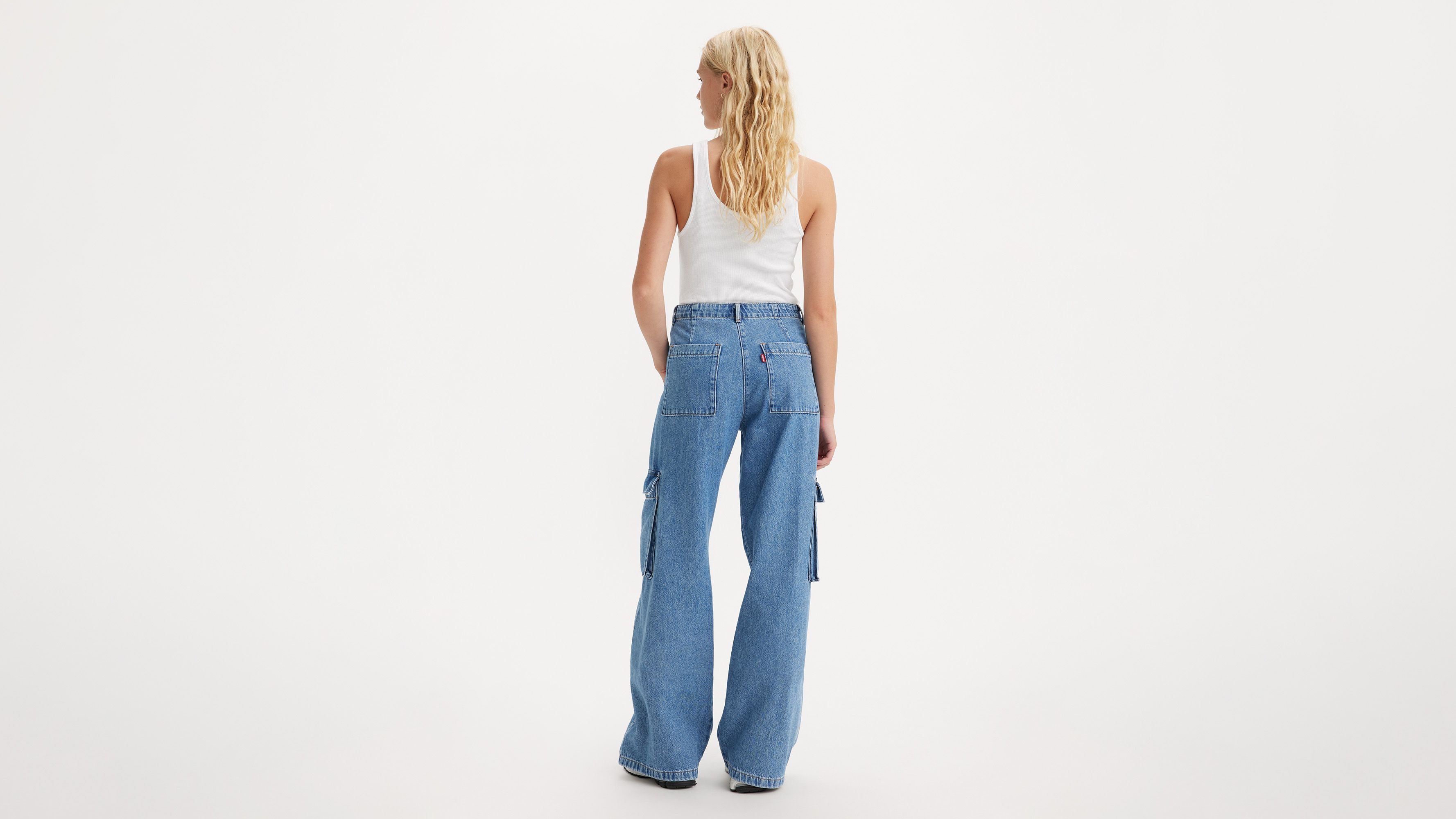 Levi's® Women's Baggy Cargo Pants - Crown Blue - Blue