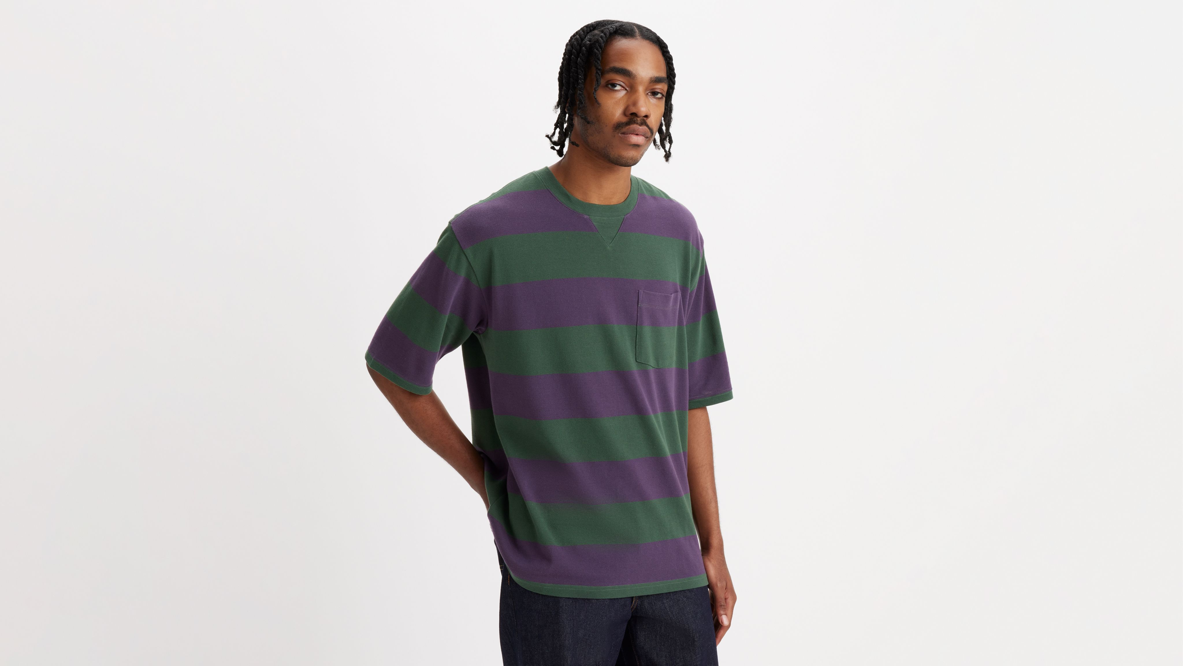 T-Shirt mit Tasche und halblangen Ärmeln 1