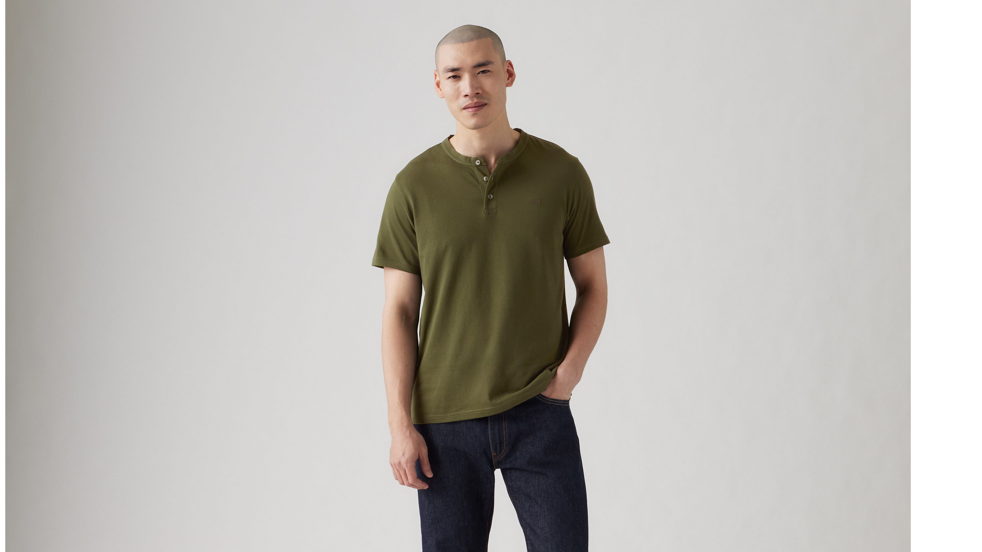 Camiseta de manga corta con botones Housemark 2