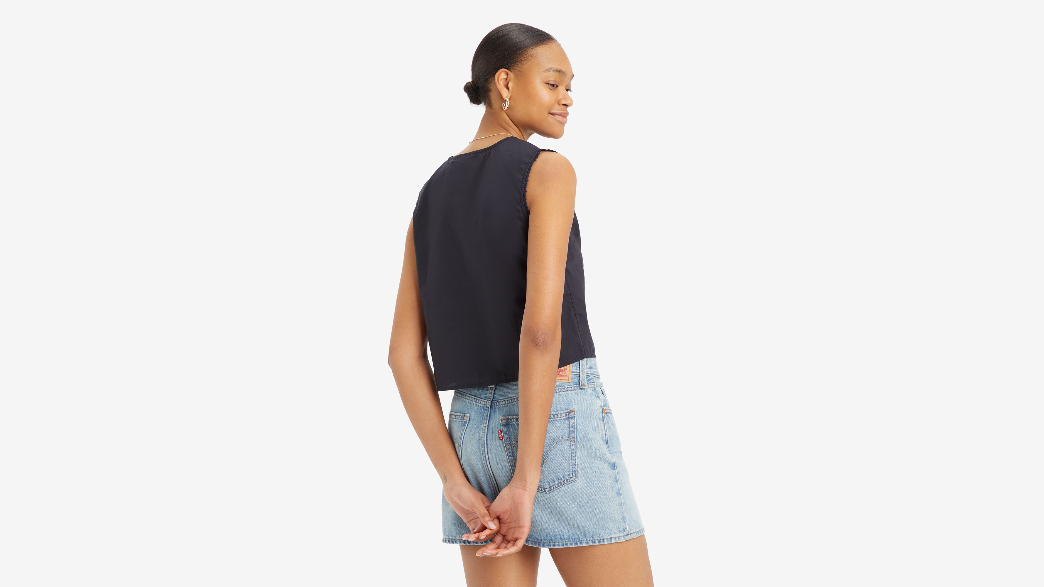 Lorelai Button-Up Sleeveless Shirt 2