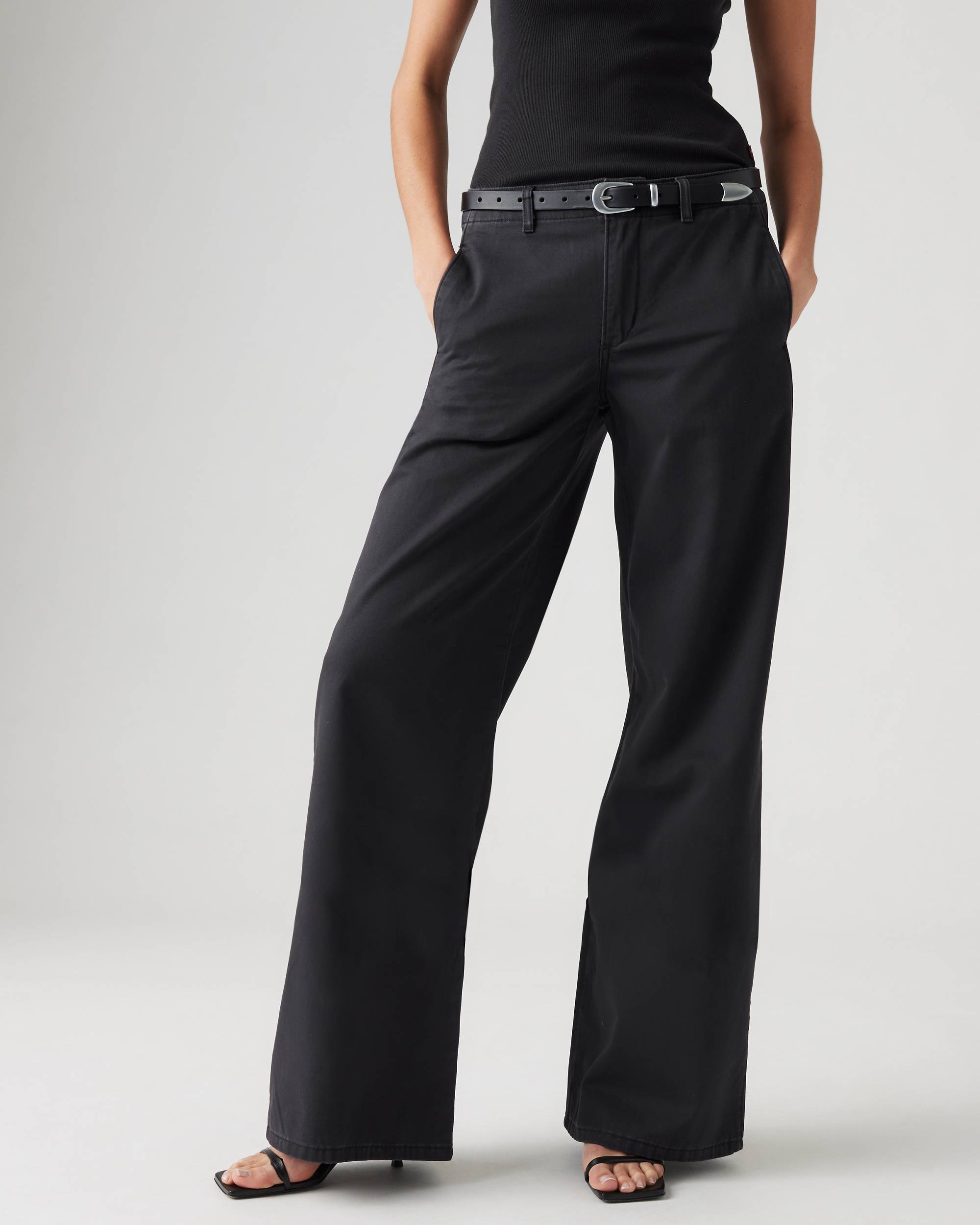 Xl Chino Women's Pants - Black | Levi's® US Xl Chino Women's Pants - Black | Levi's® US