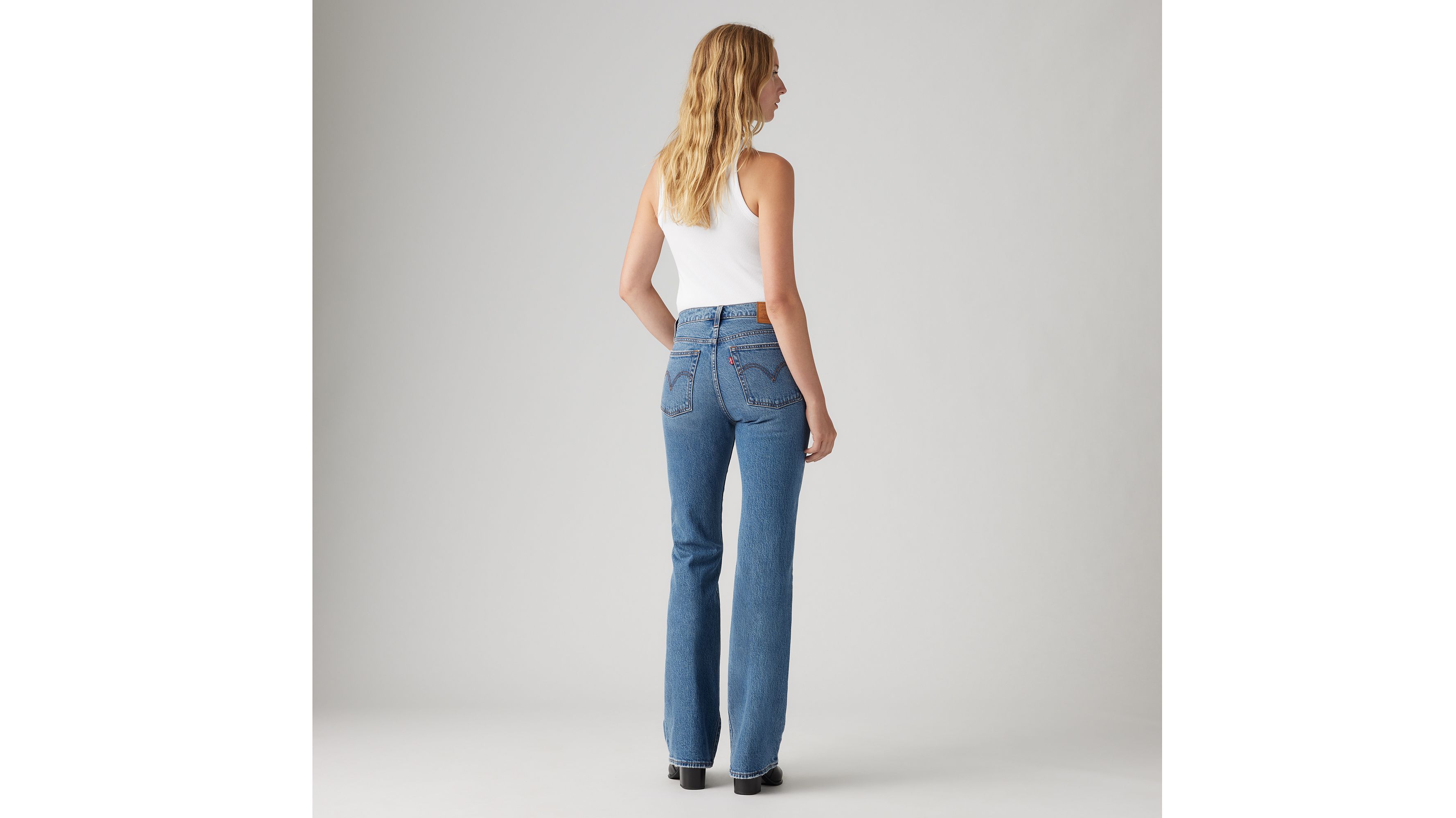Levi's Wedgie Bootcut Jeans In Medium Wash