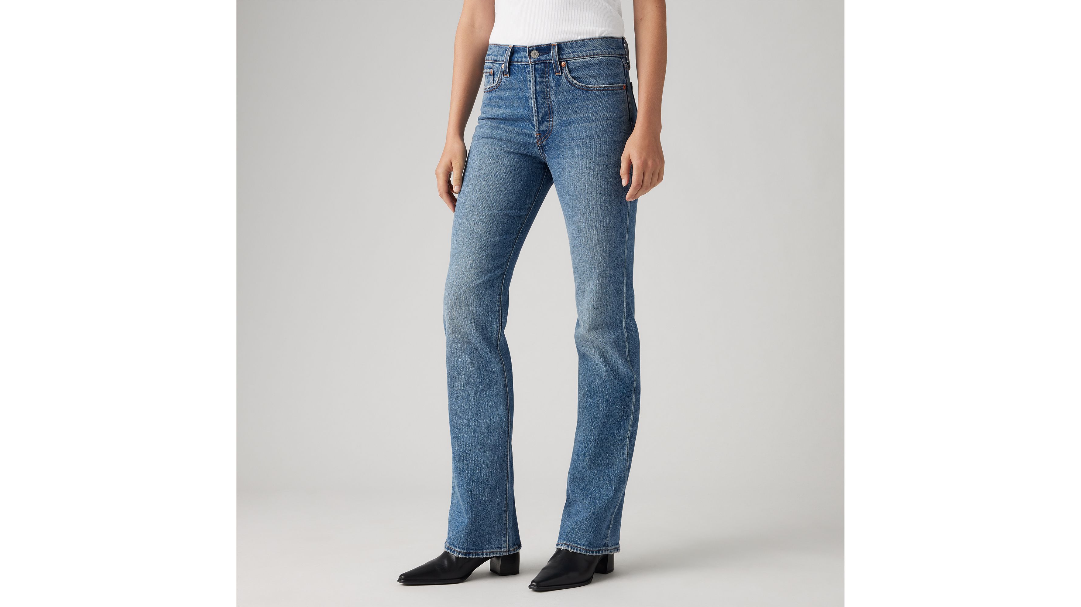 Levi's Wedgie Bootcut Jeans In Medium Wash