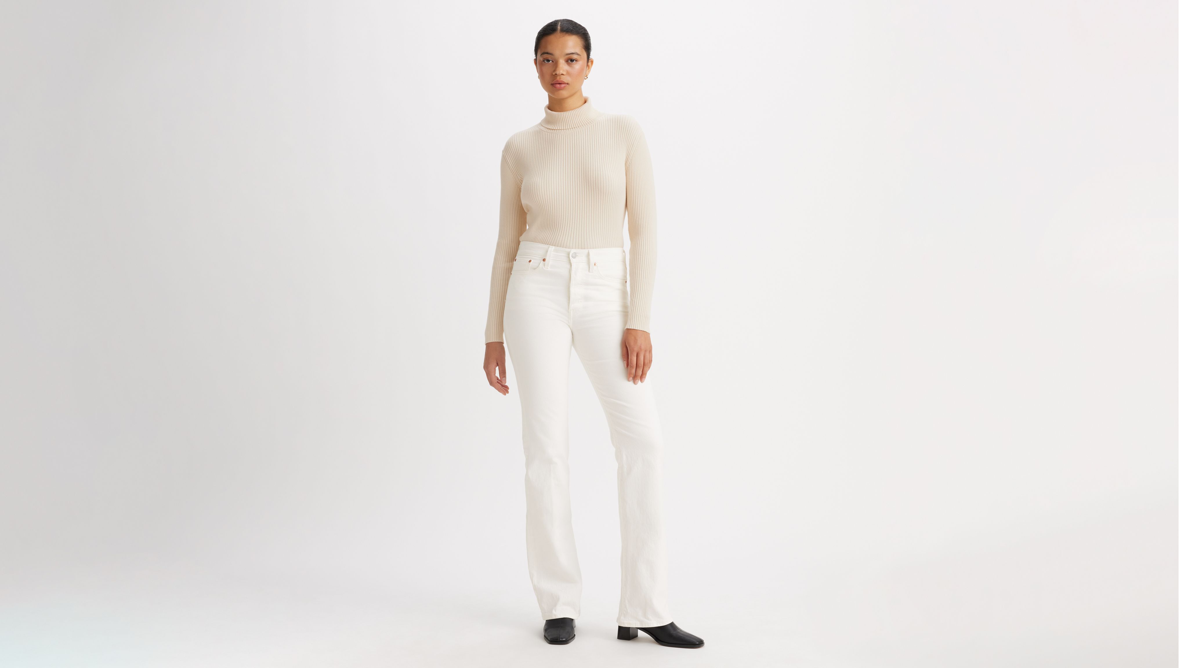 Levi's Wedgie Bootcut Women's Jeans 27x30 In White
