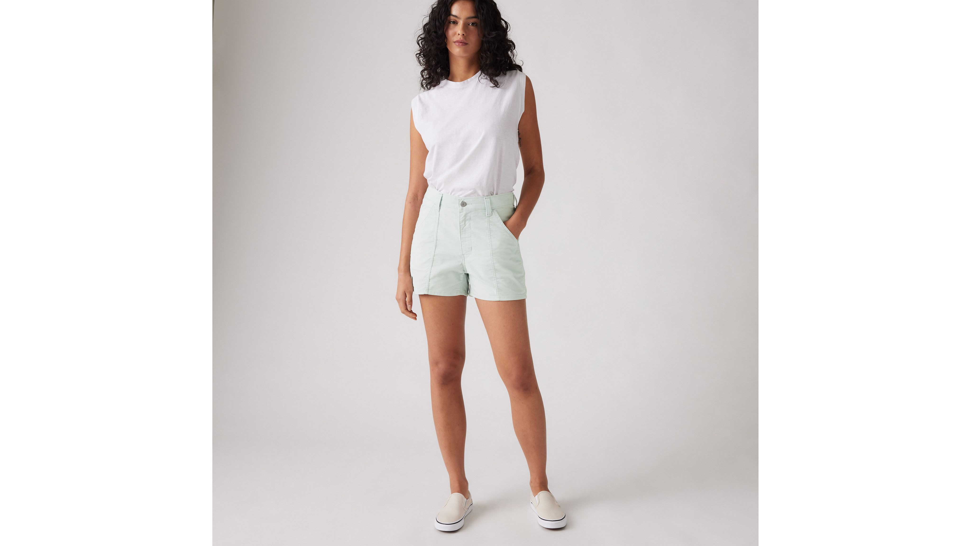 Levi's Lightweight Corduroy Carpenter Women's Shorts 33 In Sky Gray