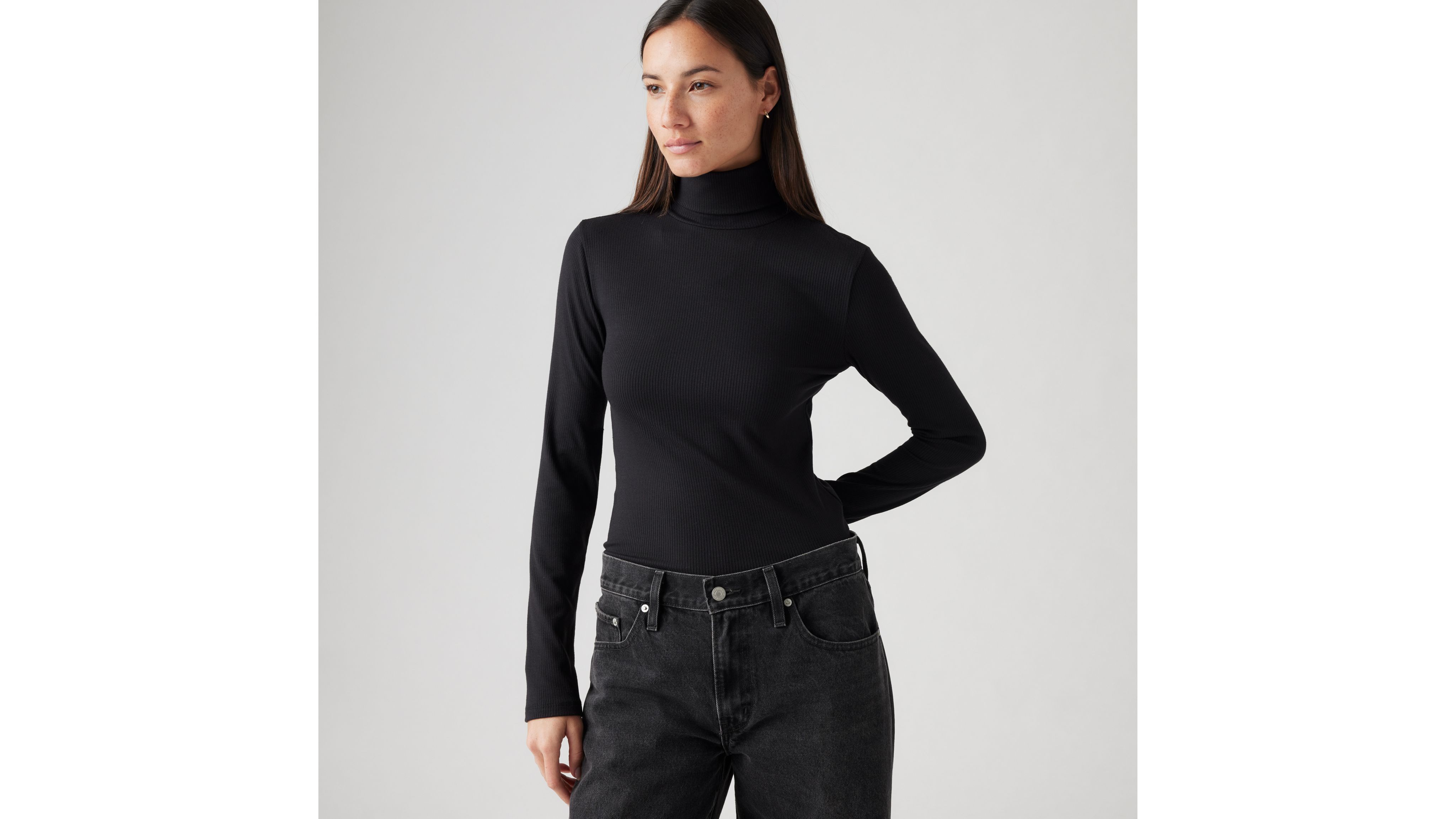 Dreamy Turtleneck Top