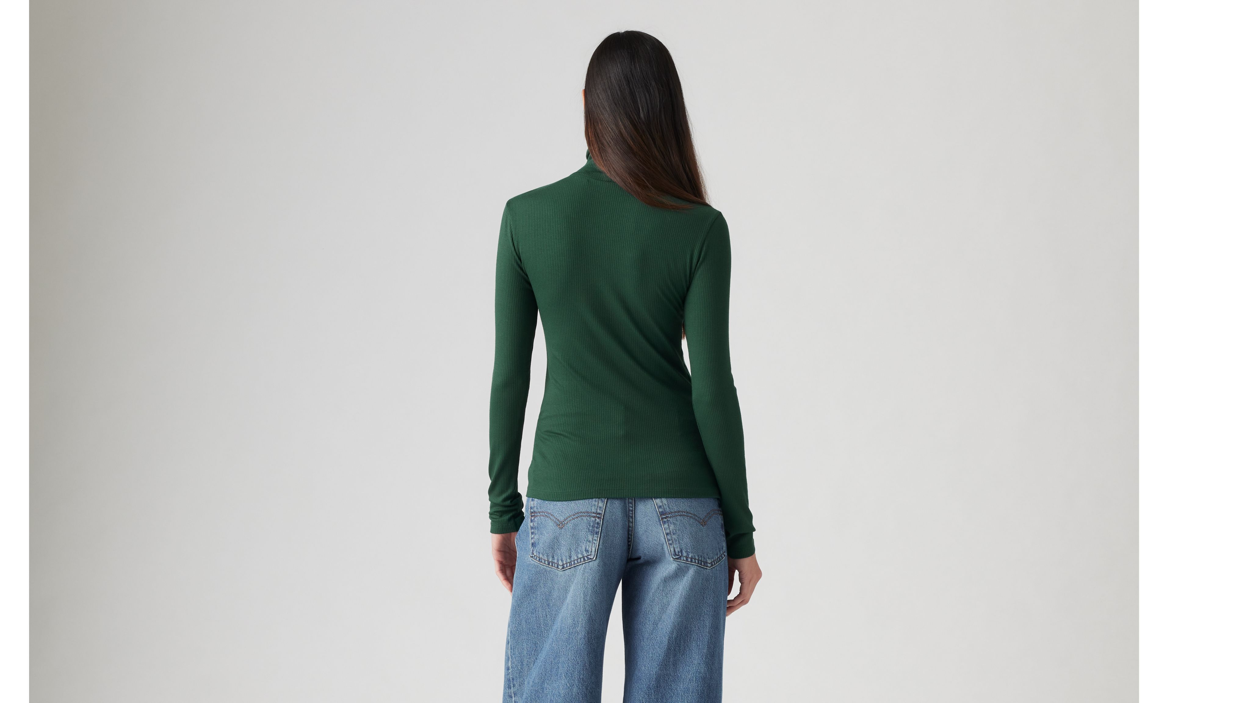 LEVI'S DREAMY TURTLENECK TOP 
