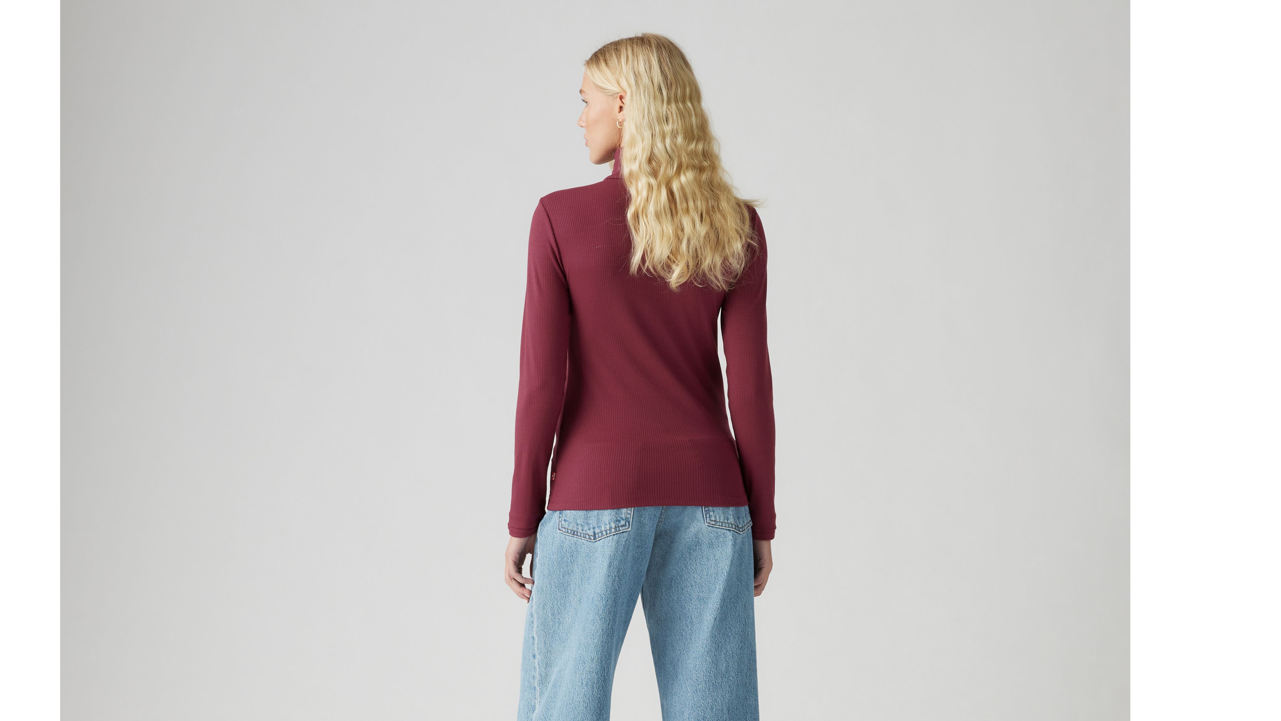 Dreamy Turtleneck Top 3