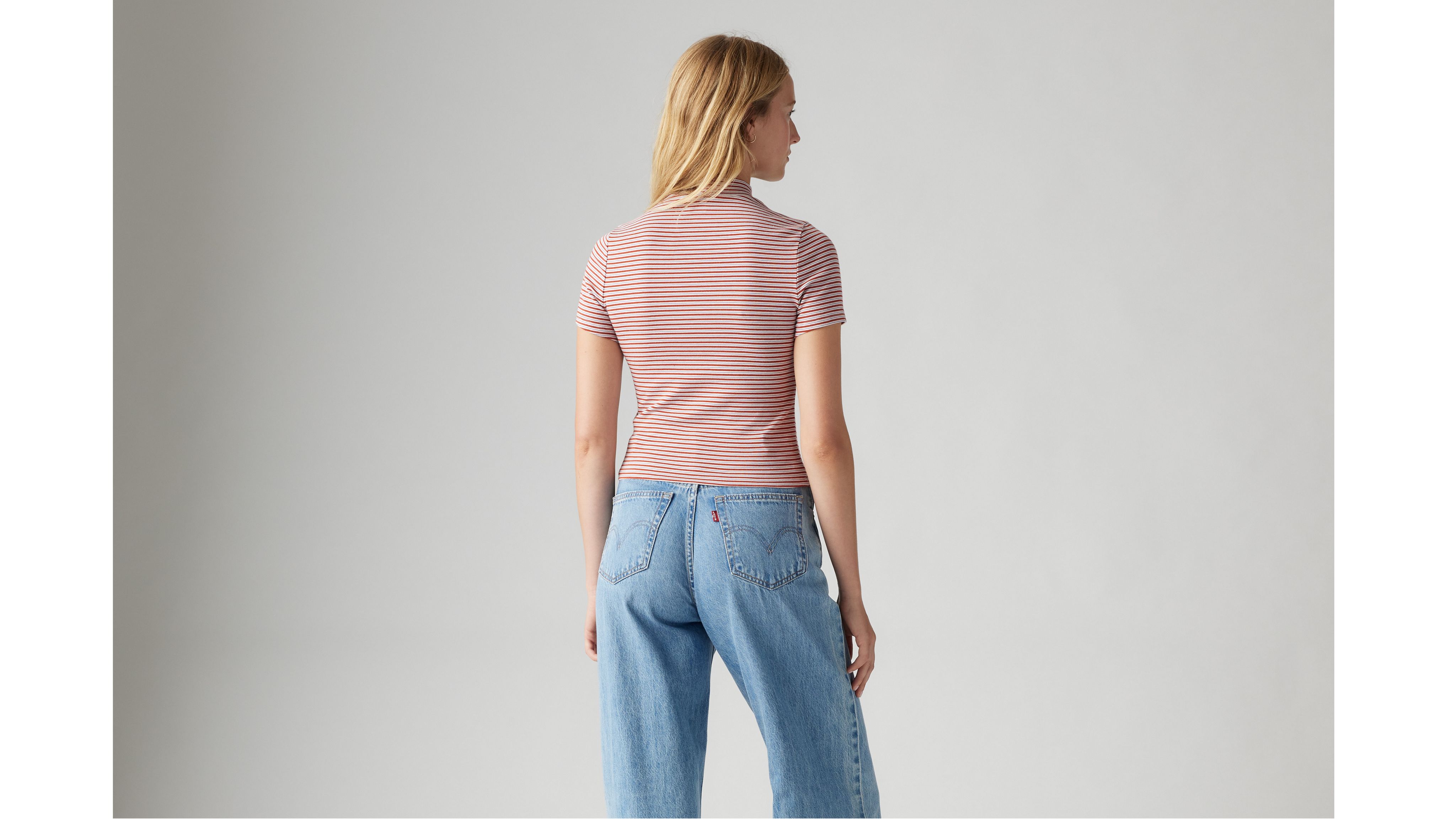 Shop Levi's Effortless Short Sleeve T-shirt In Tumeric Stripe Picante