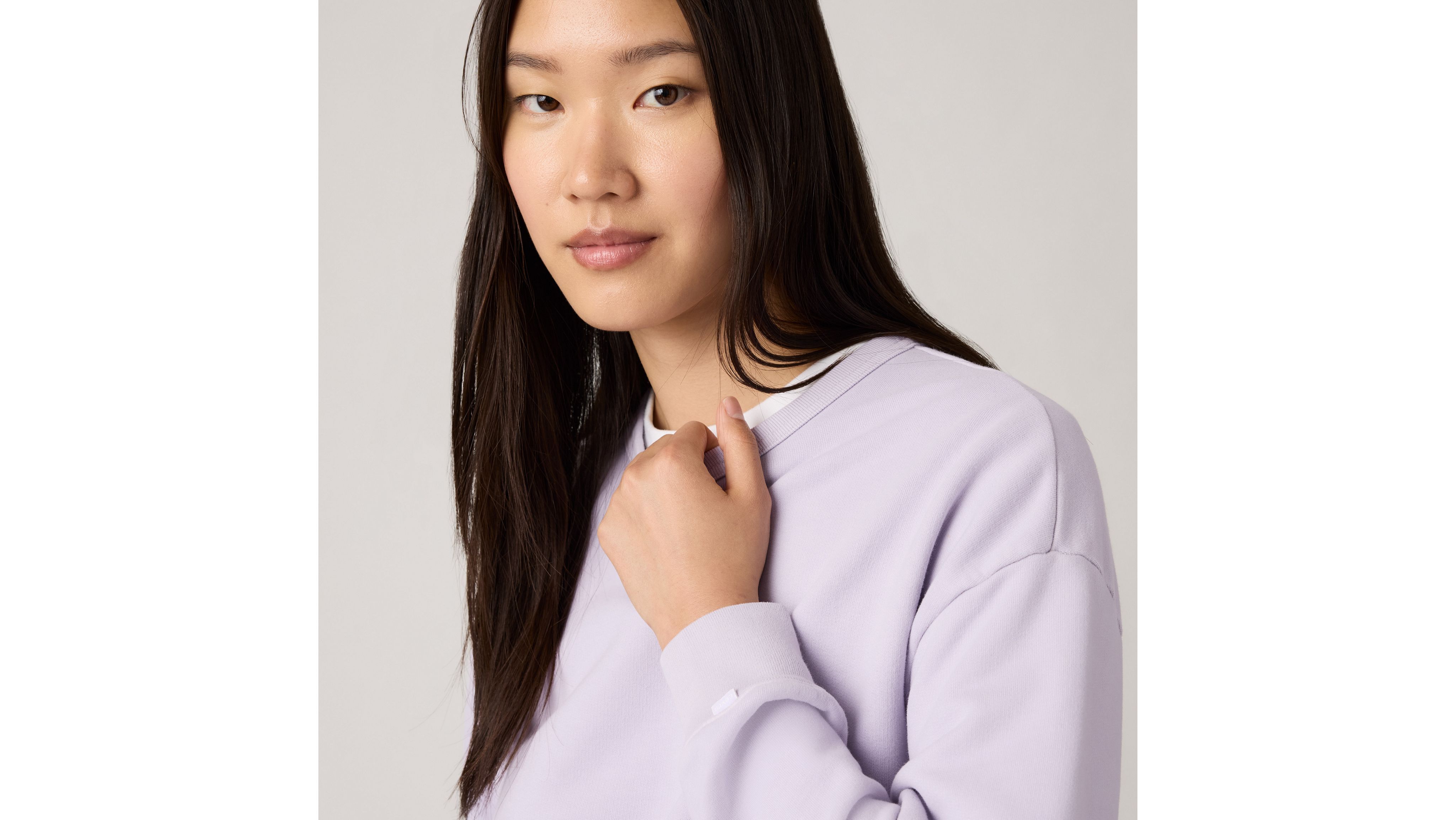 Levi's Heritage Crewneck Sweatshirt In Neutral