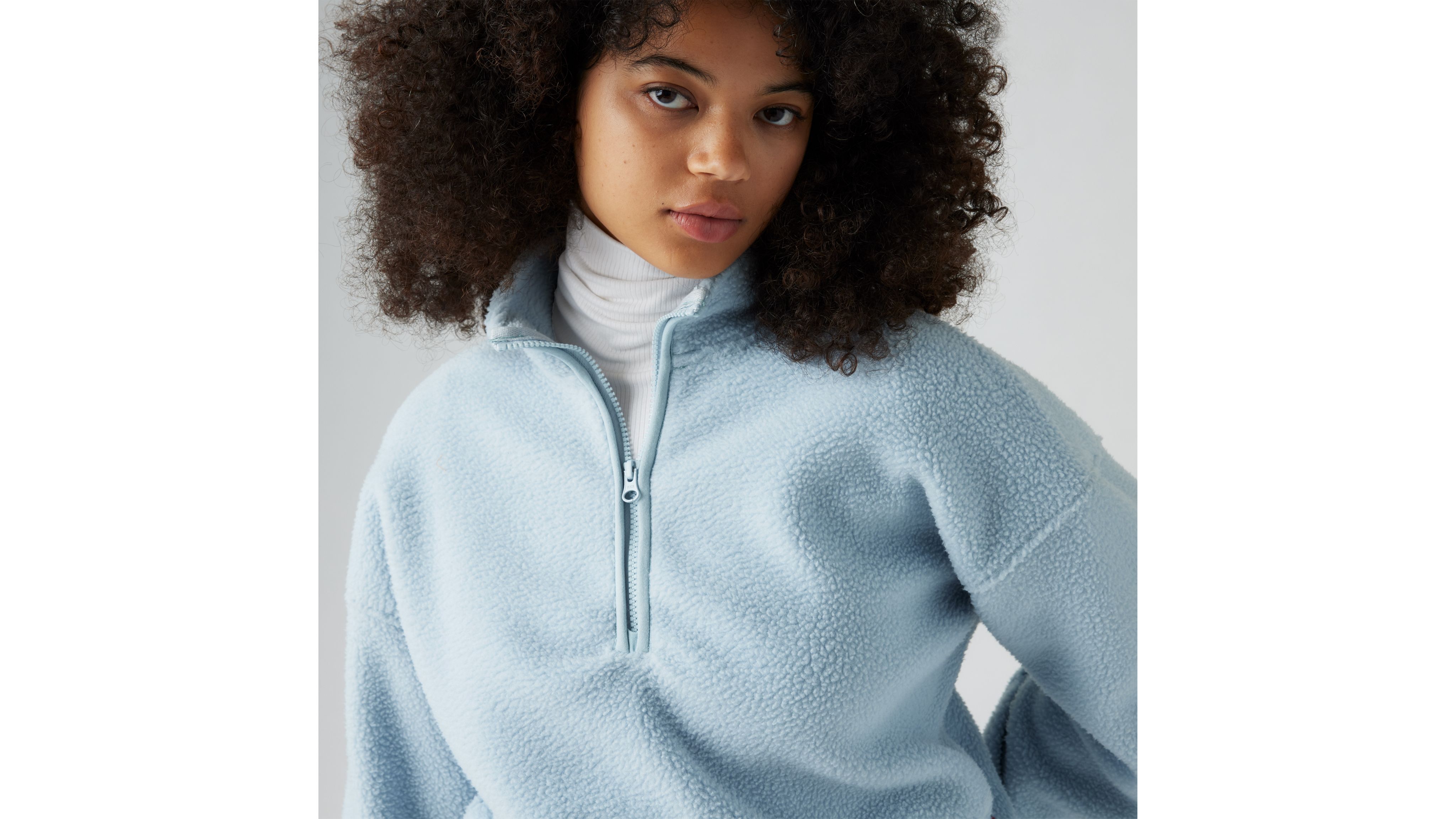 Delta 1/4 Zip Sweatshirt 4