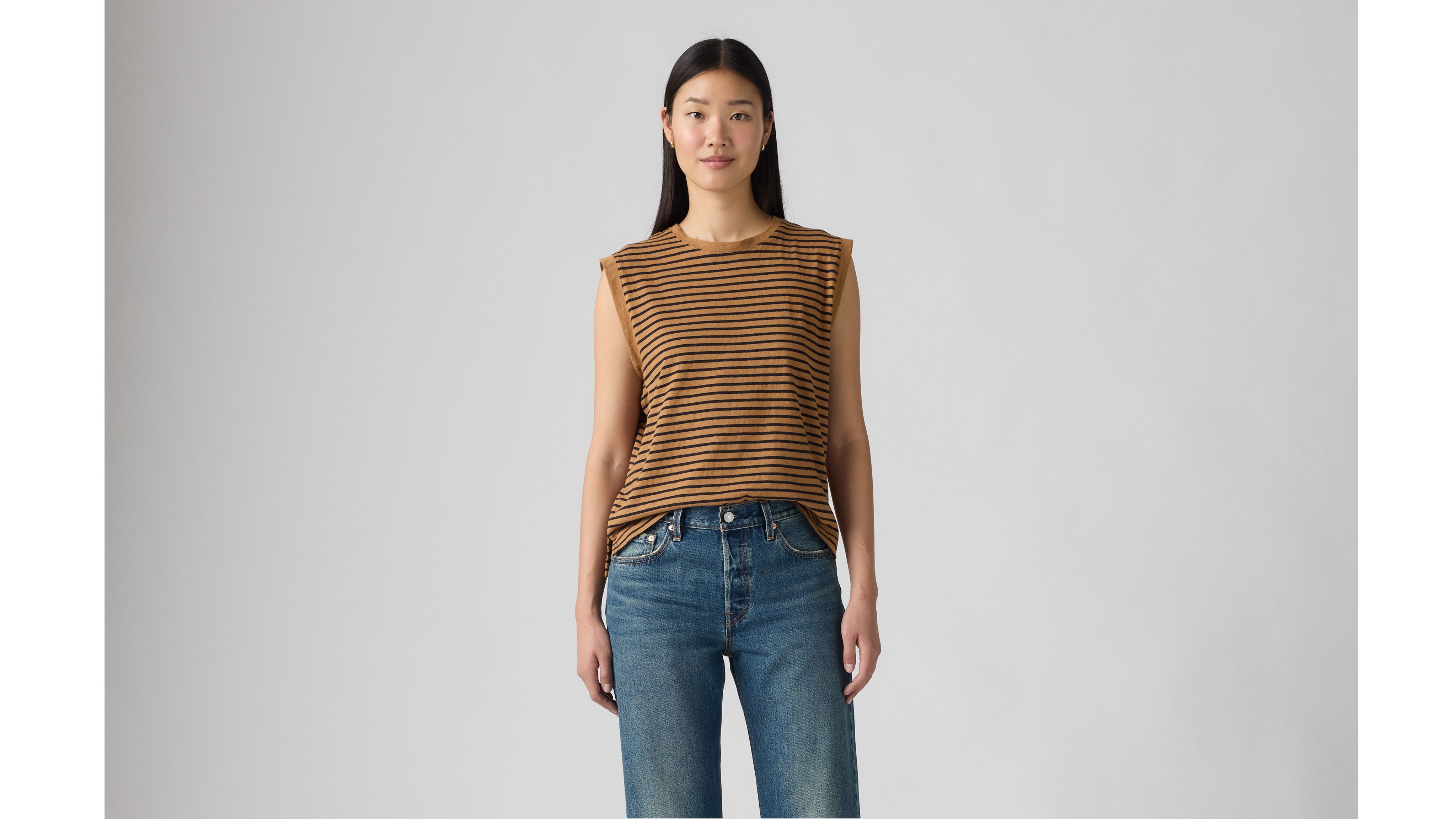 Boxy Tank