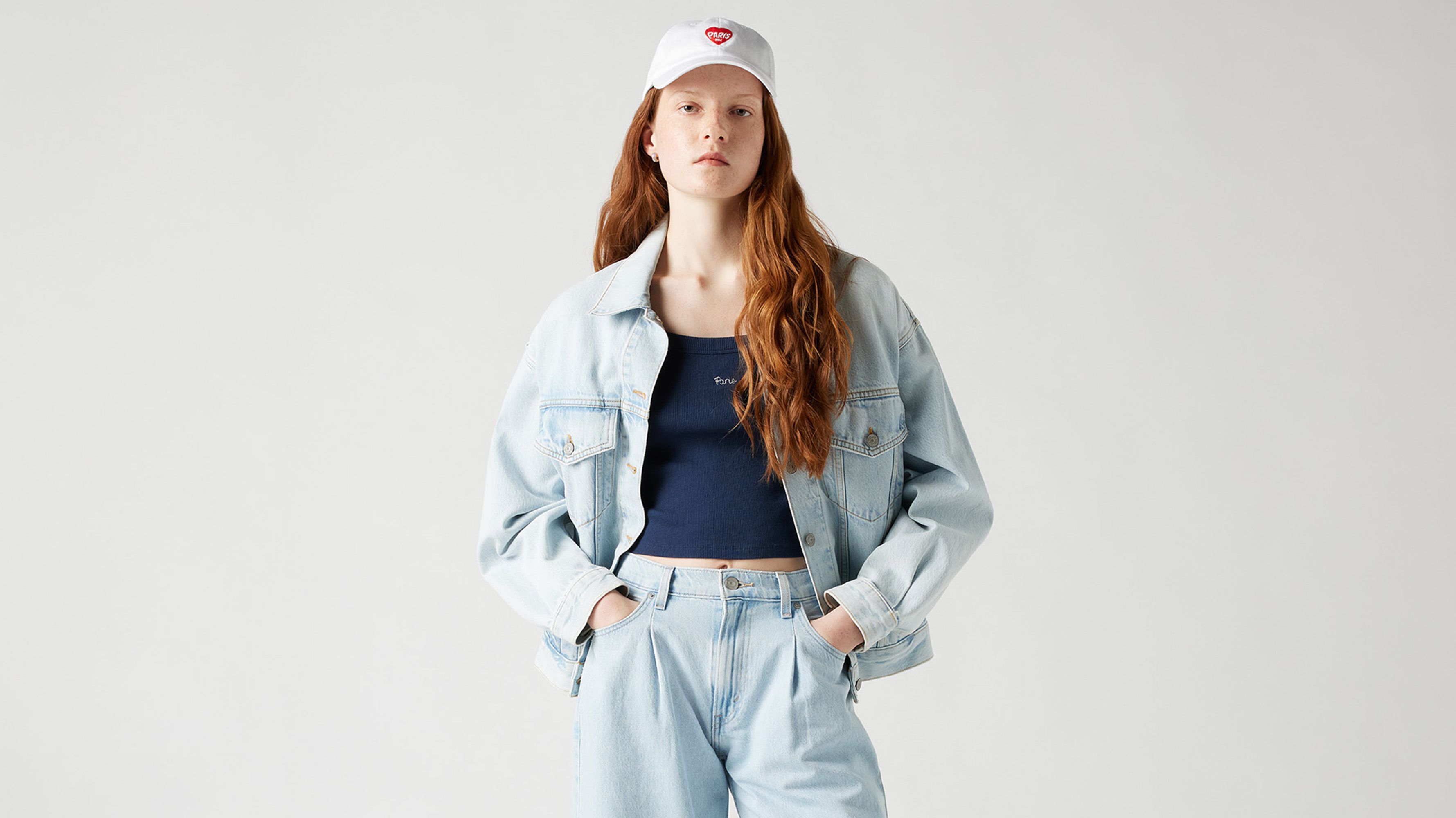 Essential tanktop i sportsdesign med grafik 1