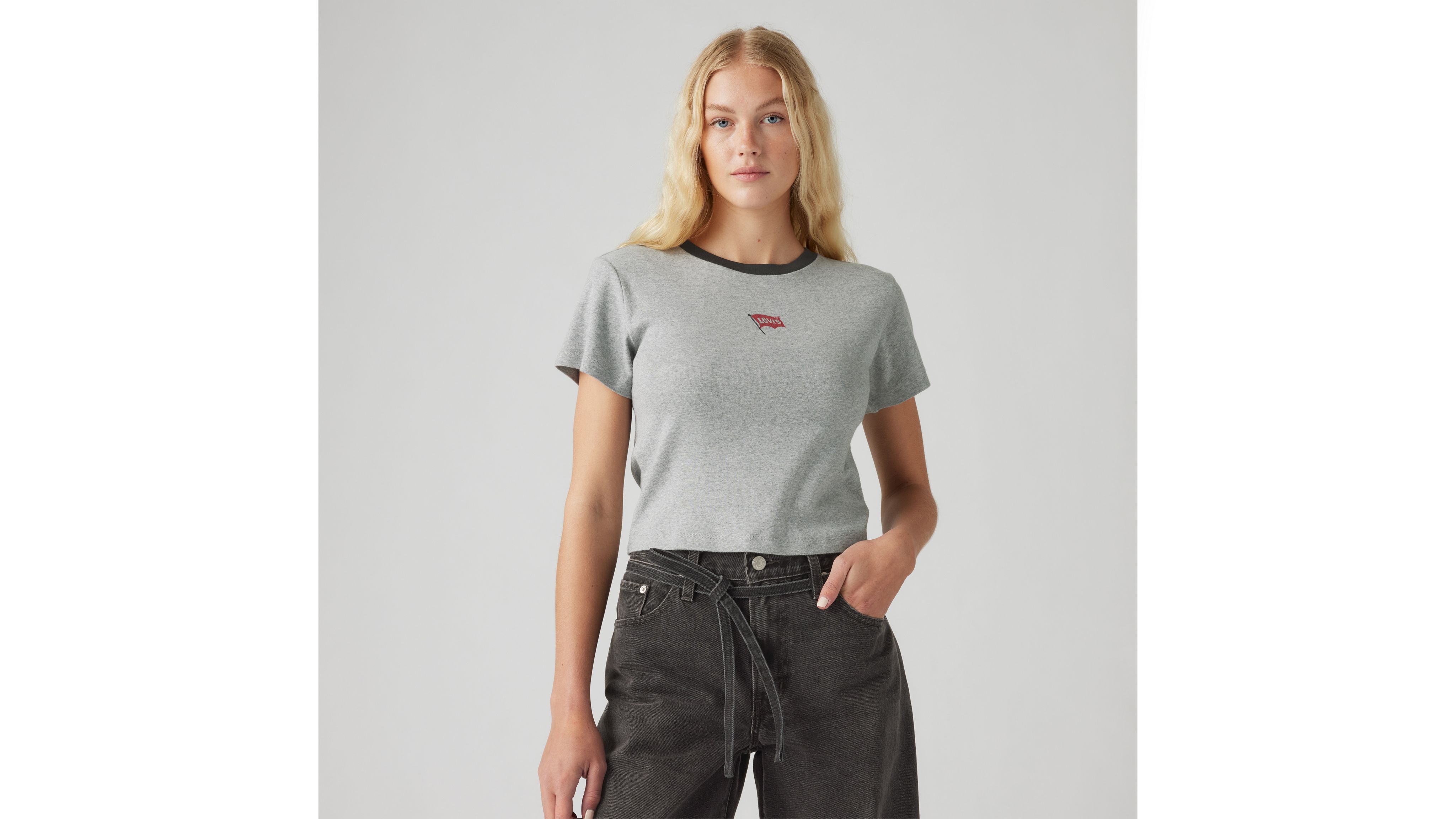 Graphic Essential Sporty T-Shirt 1