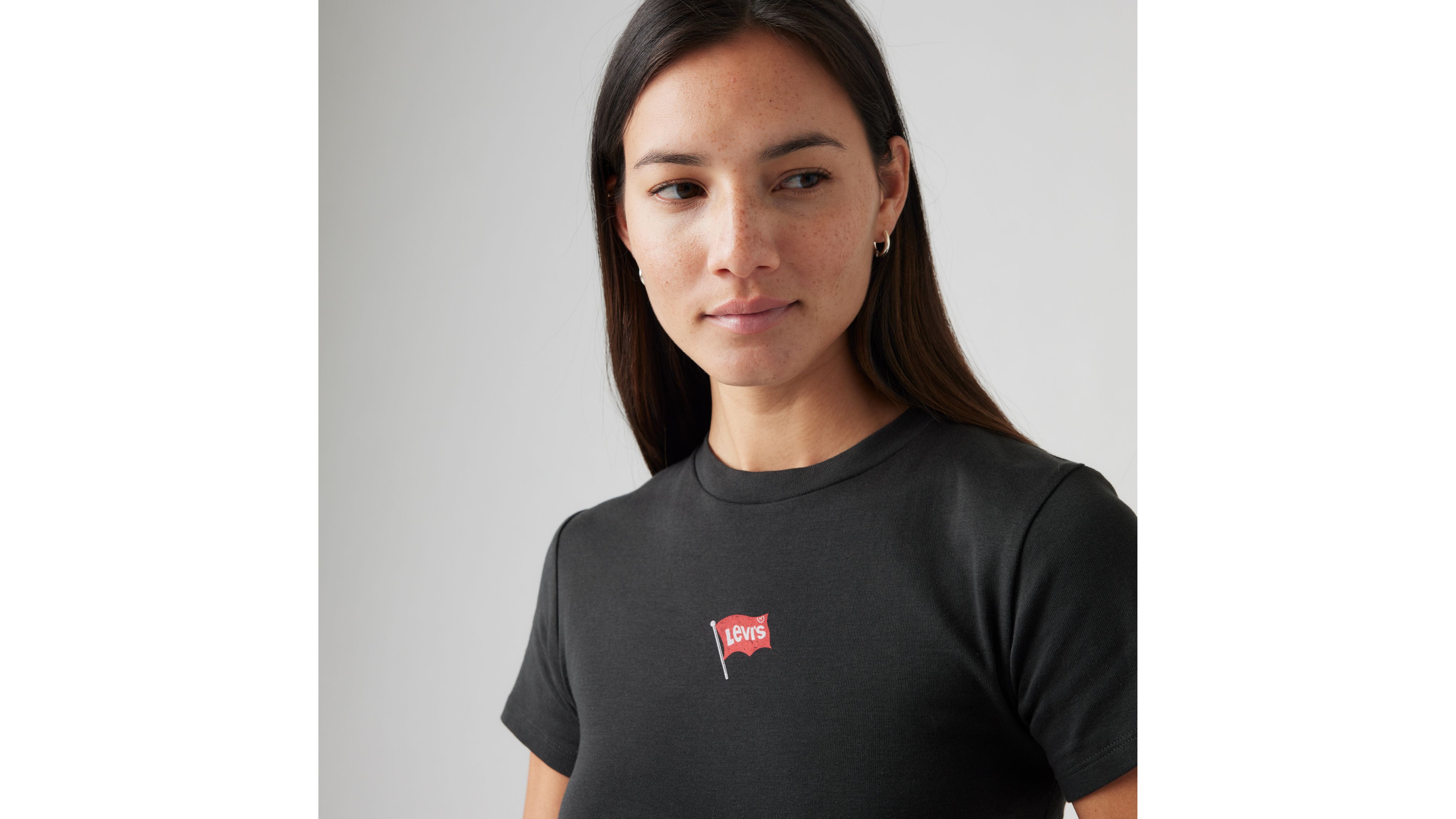 Graphic Essential Sporty T-shirt - Black | Levi's® US